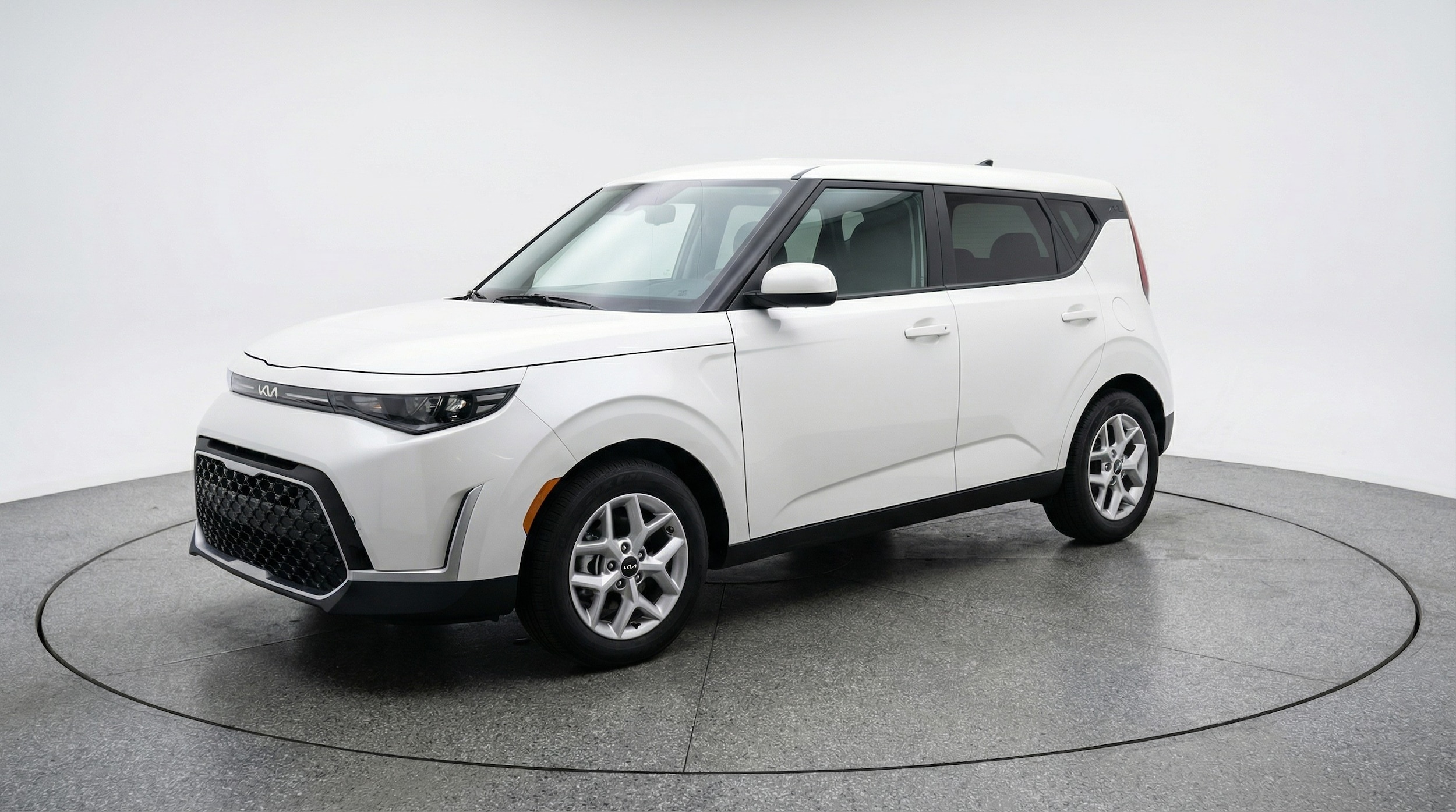 Thumbnail: 2025 Kia Soul - 3