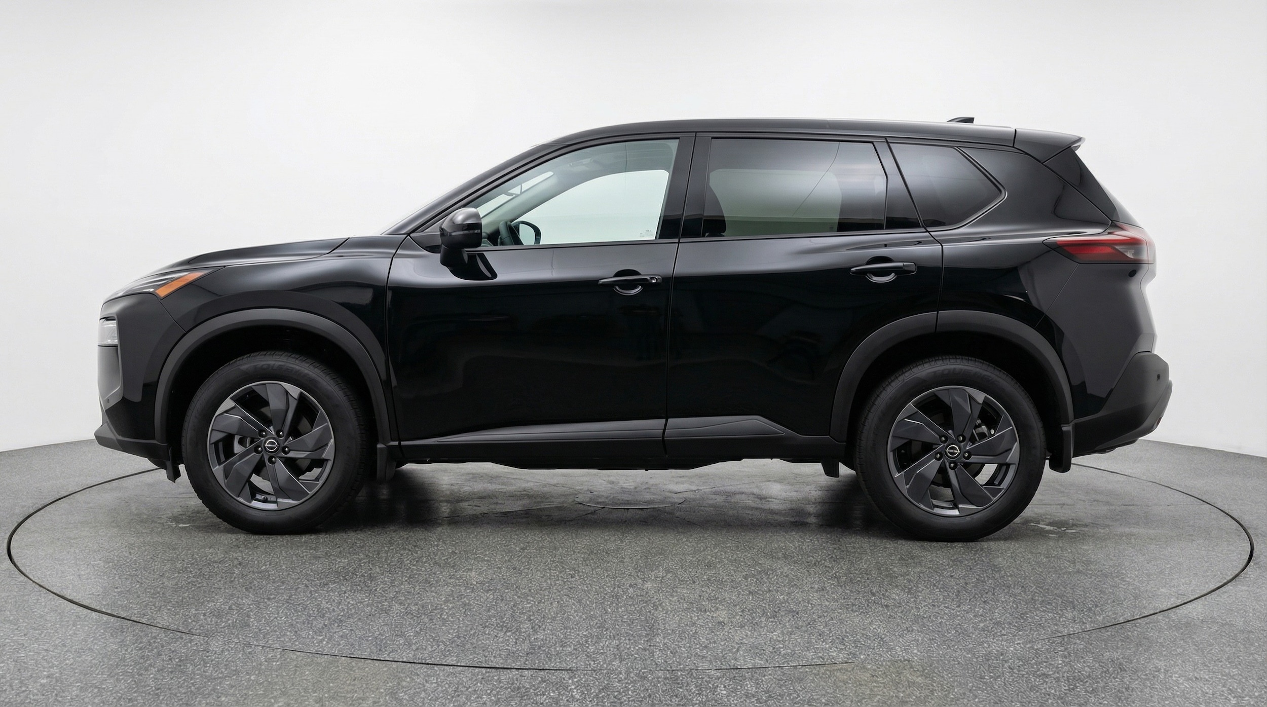 Thumbnail: 2025 Nissan Rogue - 4