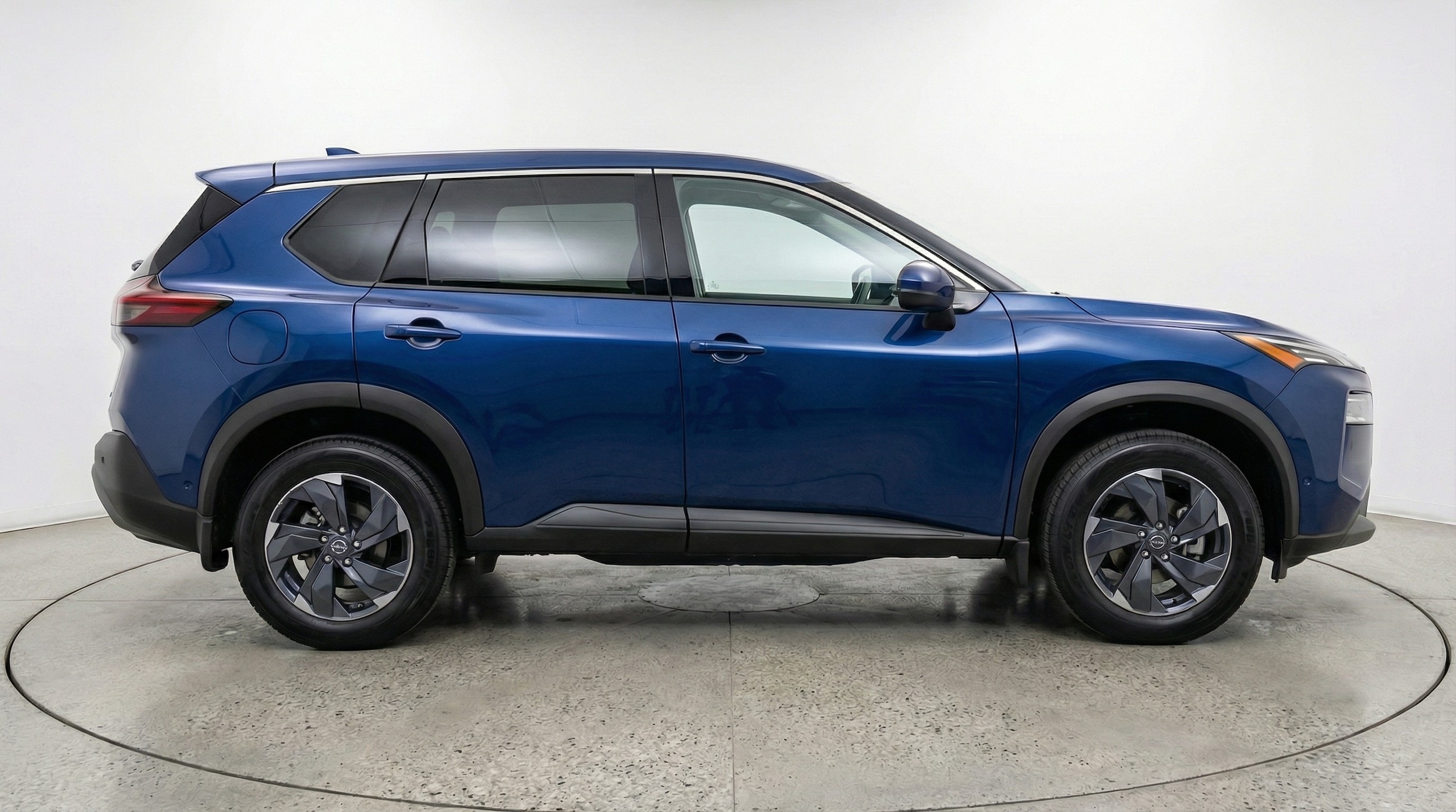 Thumbnail: 2025 Nissan Rogue - 8