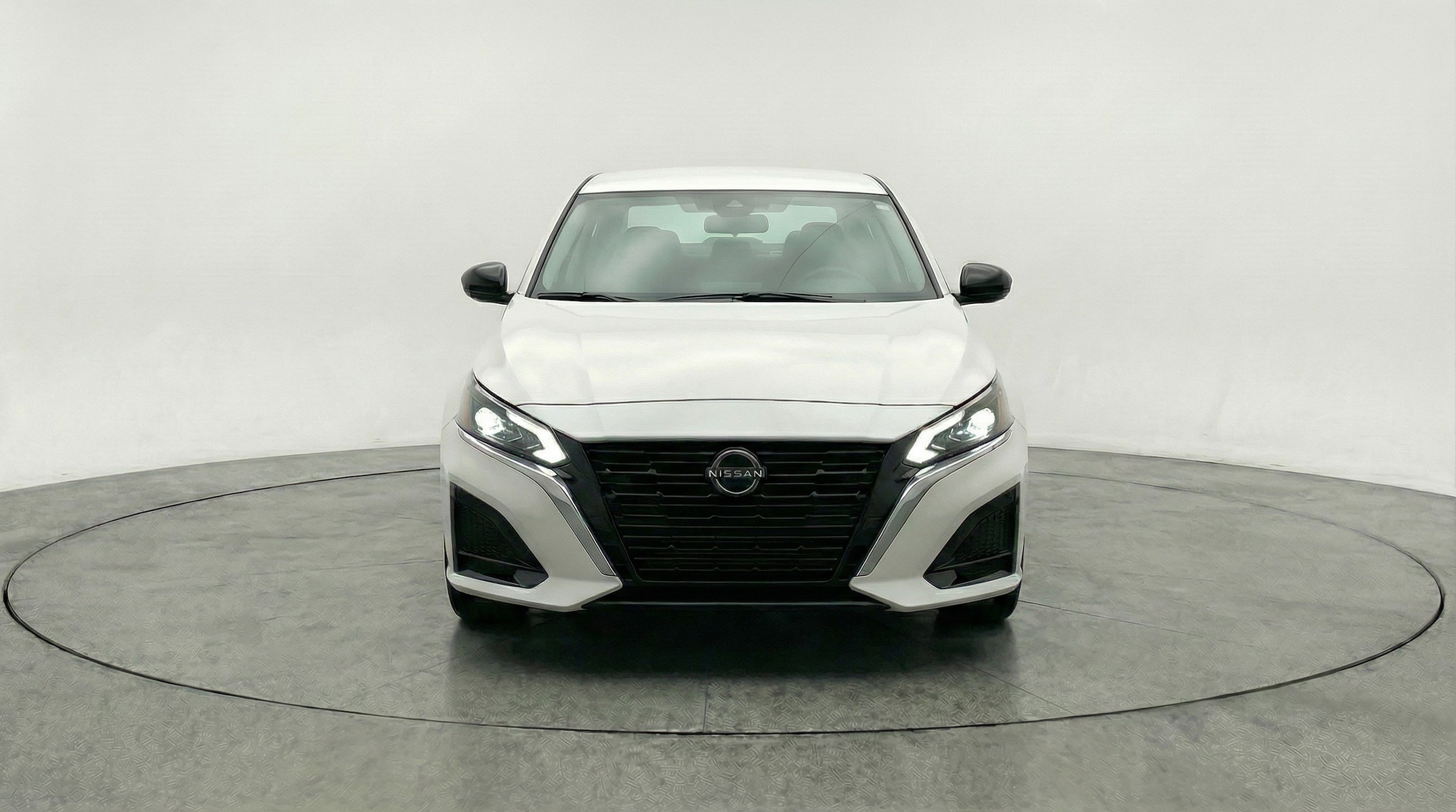 Thumbnail: 2025 Nissan Altima - 2