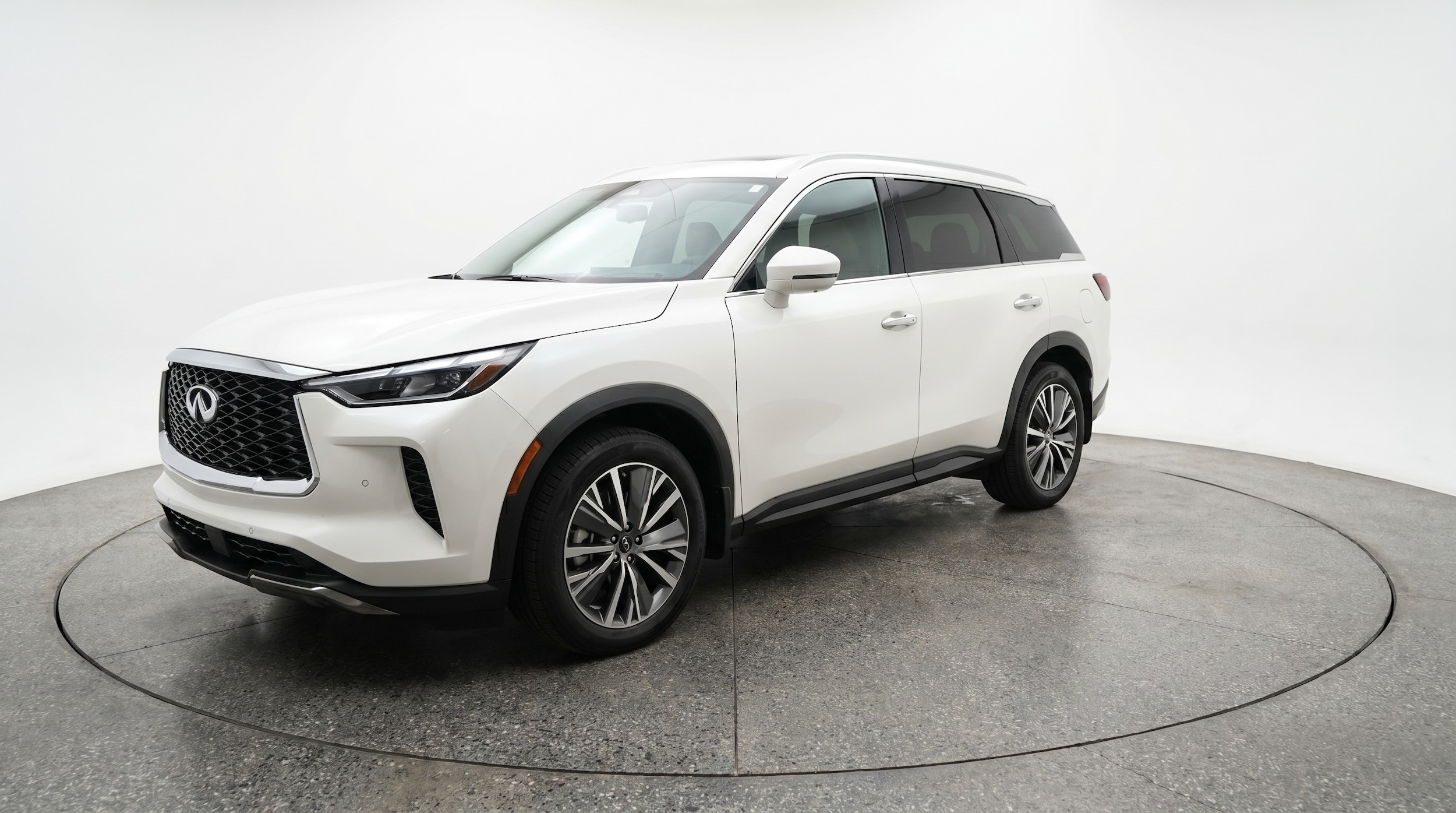 Thumbnail: 2026 INFINITI QX60 - 3