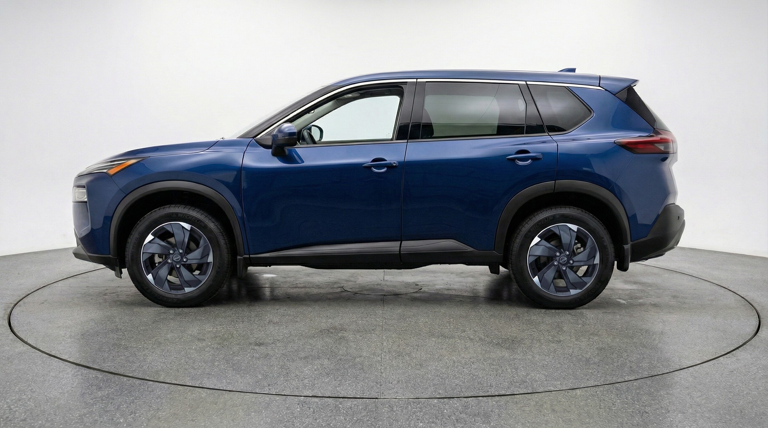 Thumbnail: 2025 Nissan Rogue - 4