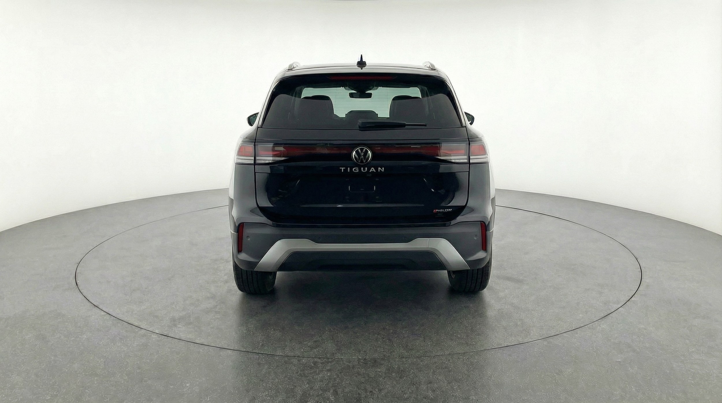 Thumbnail: 2026 Volkswagen Tiguan - 6