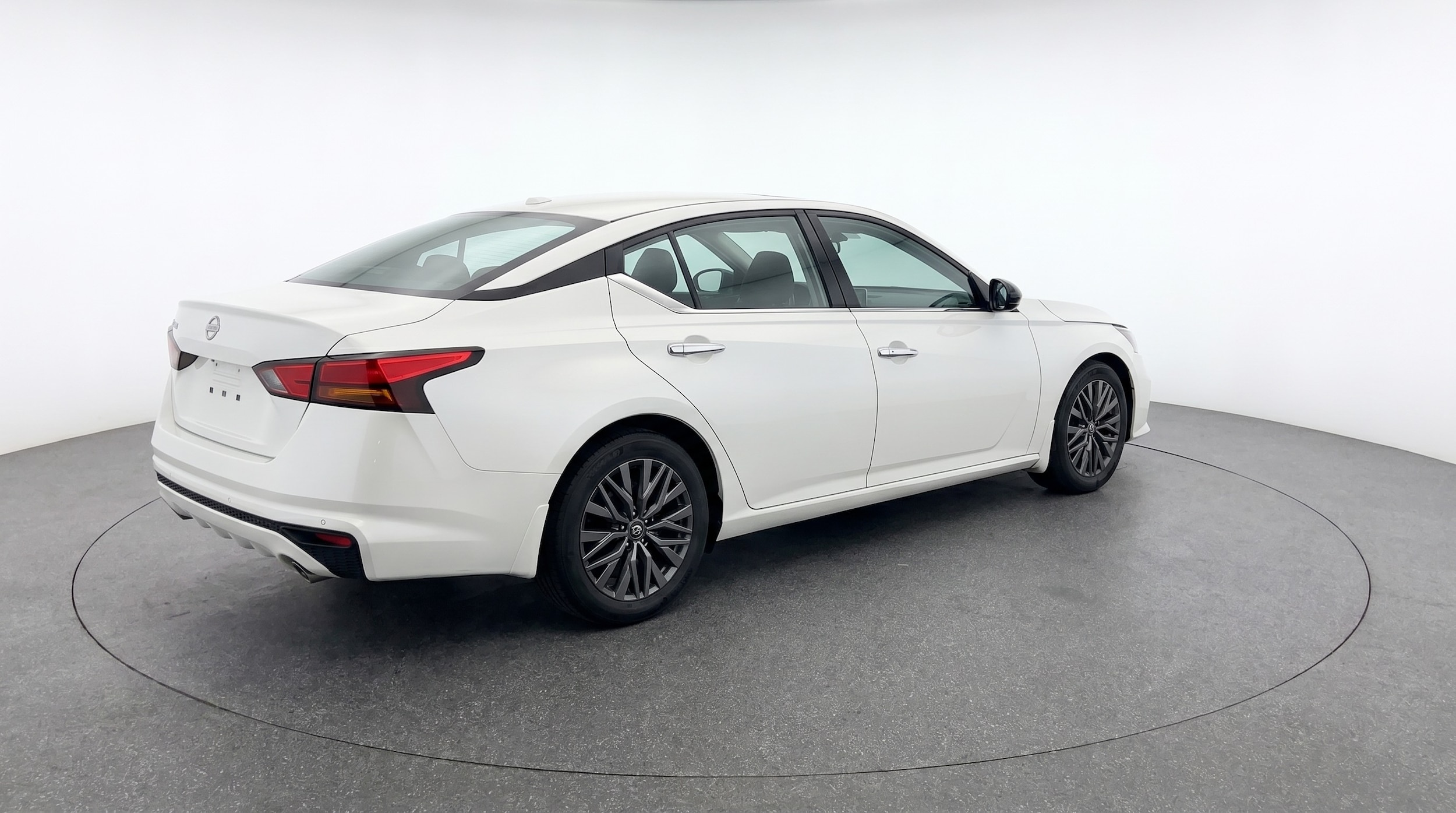 Thumbnail: 2025 Nissan Altima - 7