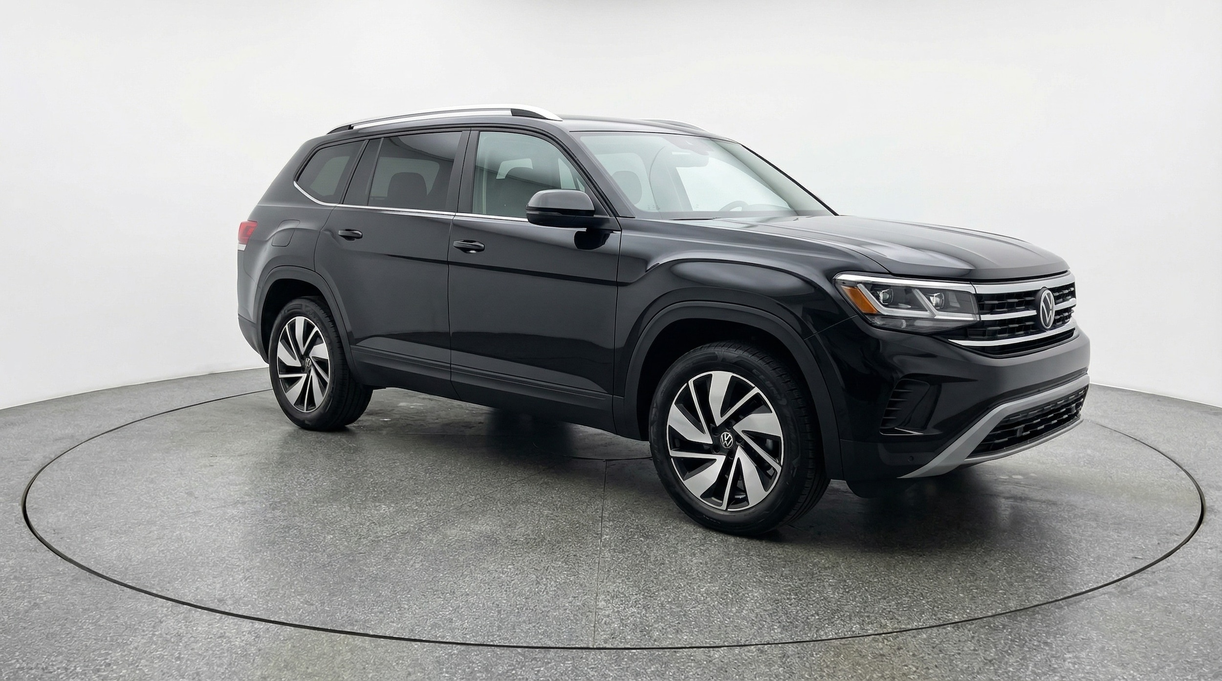 Thumbnail: 2026 Volkswagen Atlas - 1