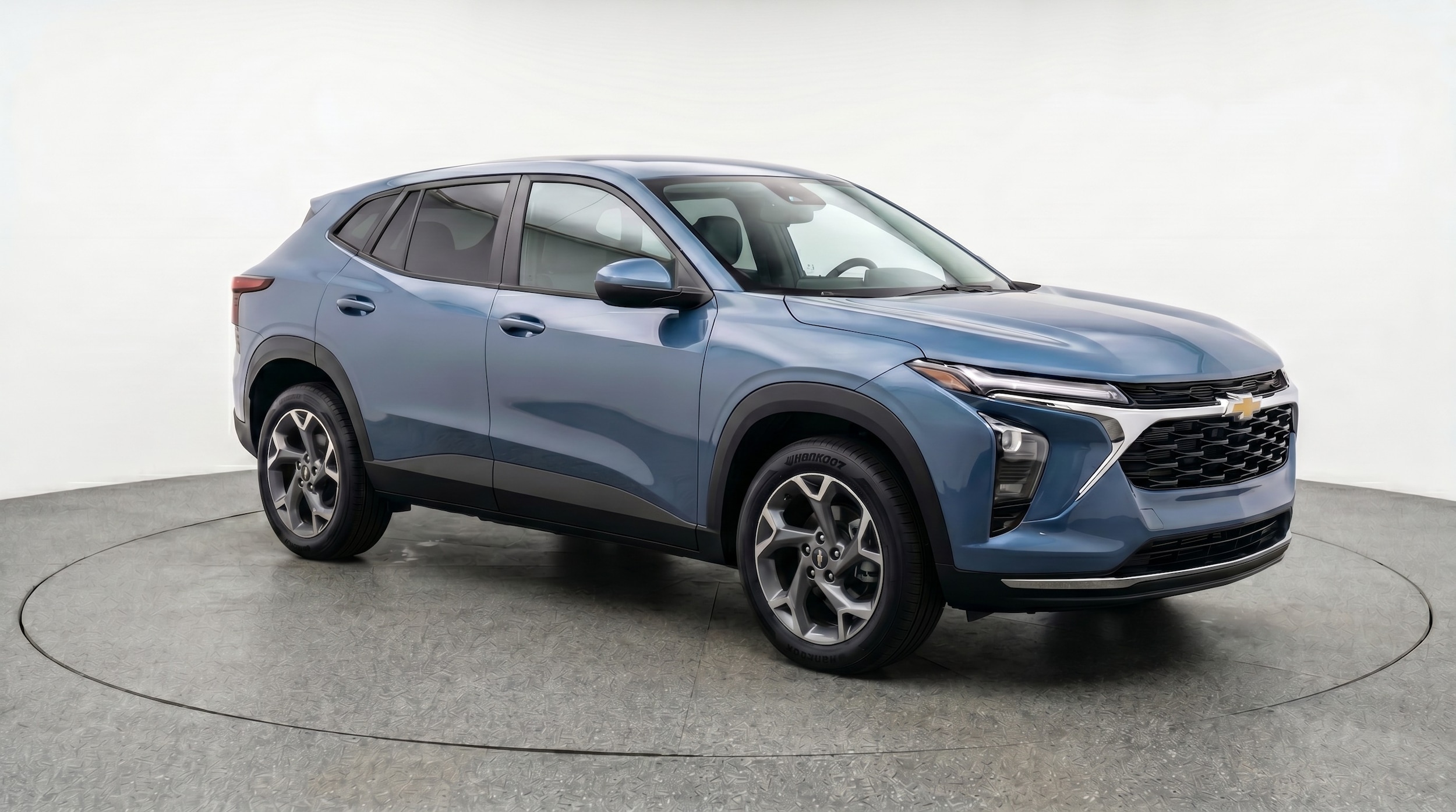 Thumbnail: 2025 Chevrolet Trax - 1