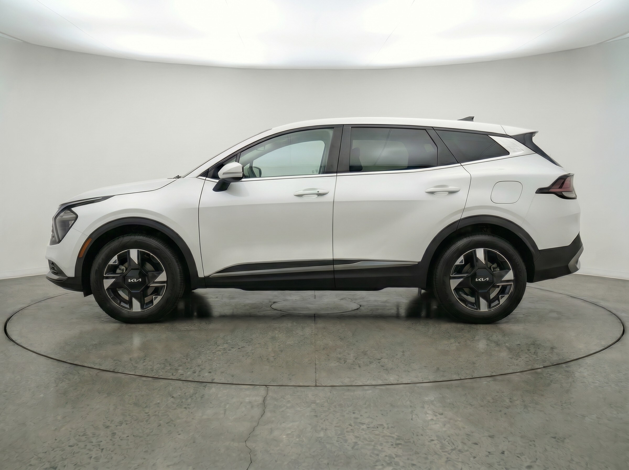 Thumbnail: 2026 Kia Sportage - 4