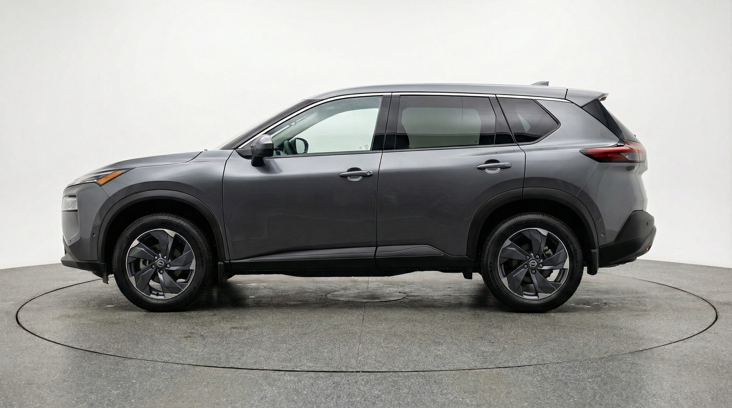 Thumbnail: 2025 Nissan Rogue - 4