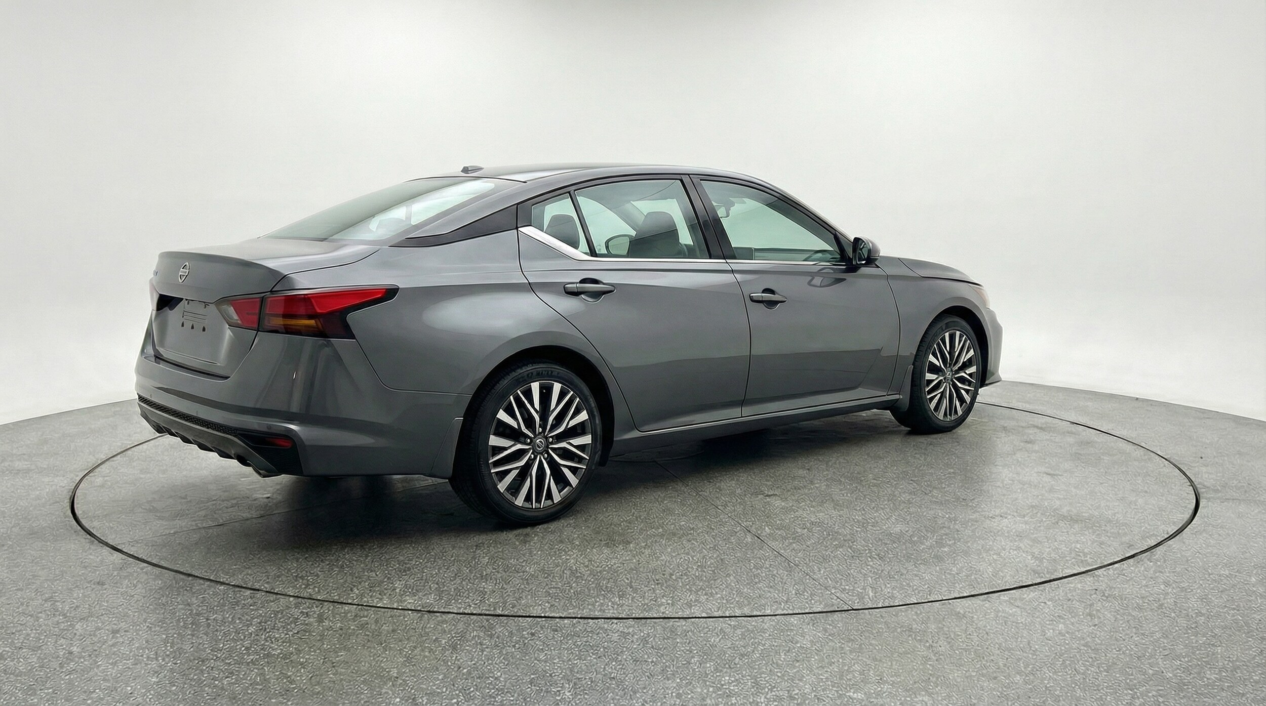 Thumbnail: 2025 Nissan Altima - 7