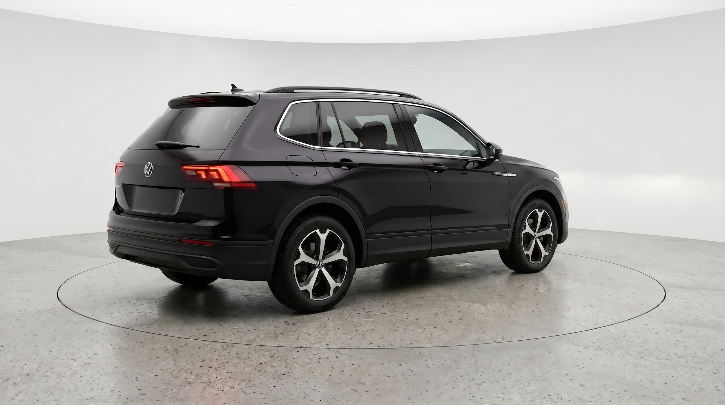 Thumbnail: 2026 Volkswagen Tiguan - 7
