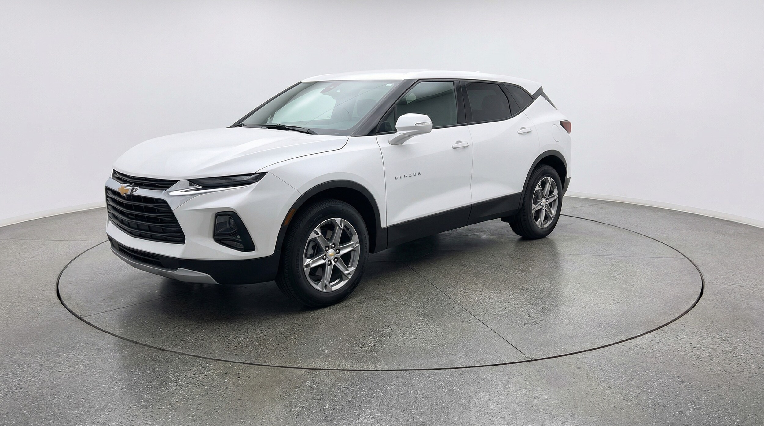 Thumbnail: 2025 Chevrolet Blazer - 3