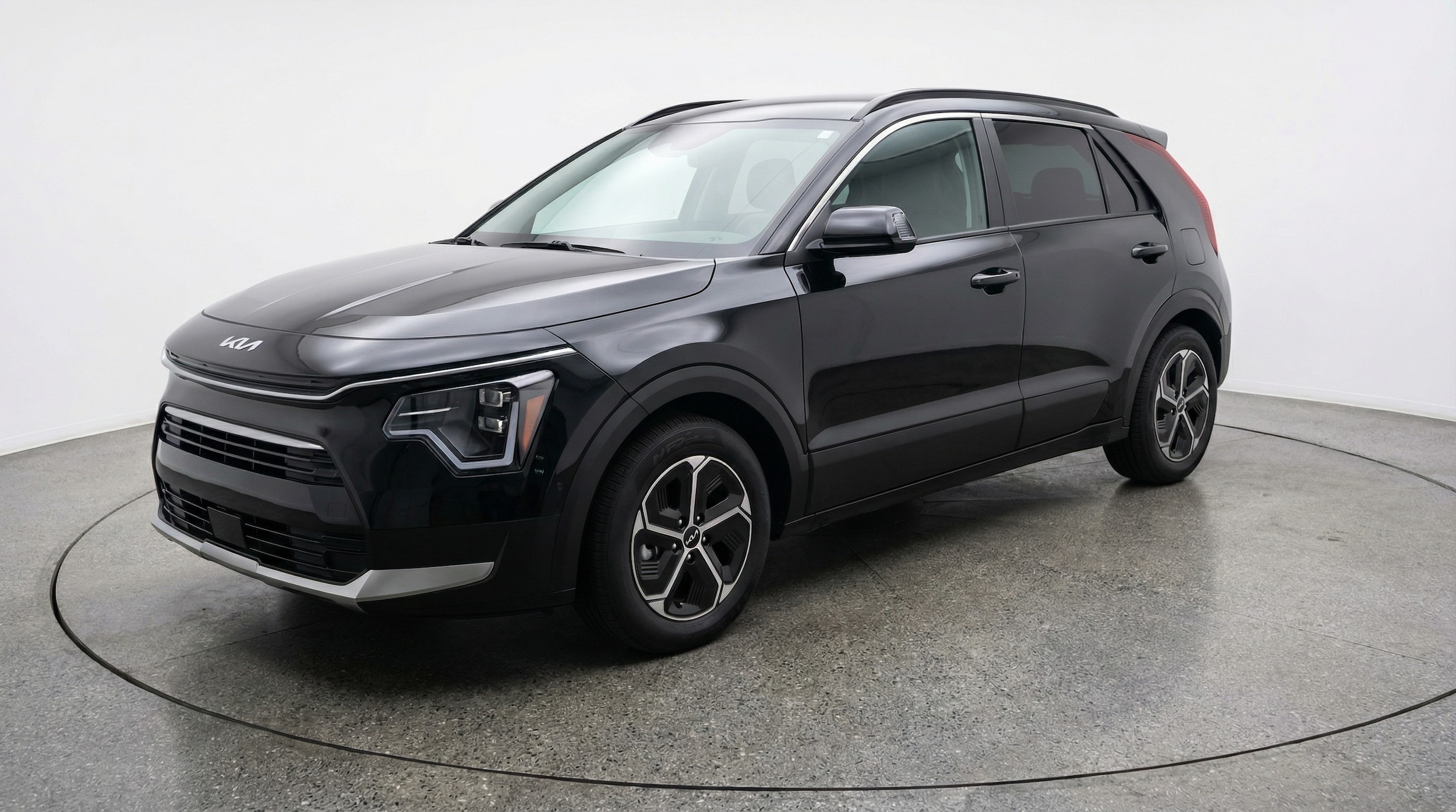 Thumbnail: 2026 Kia Niro - 3