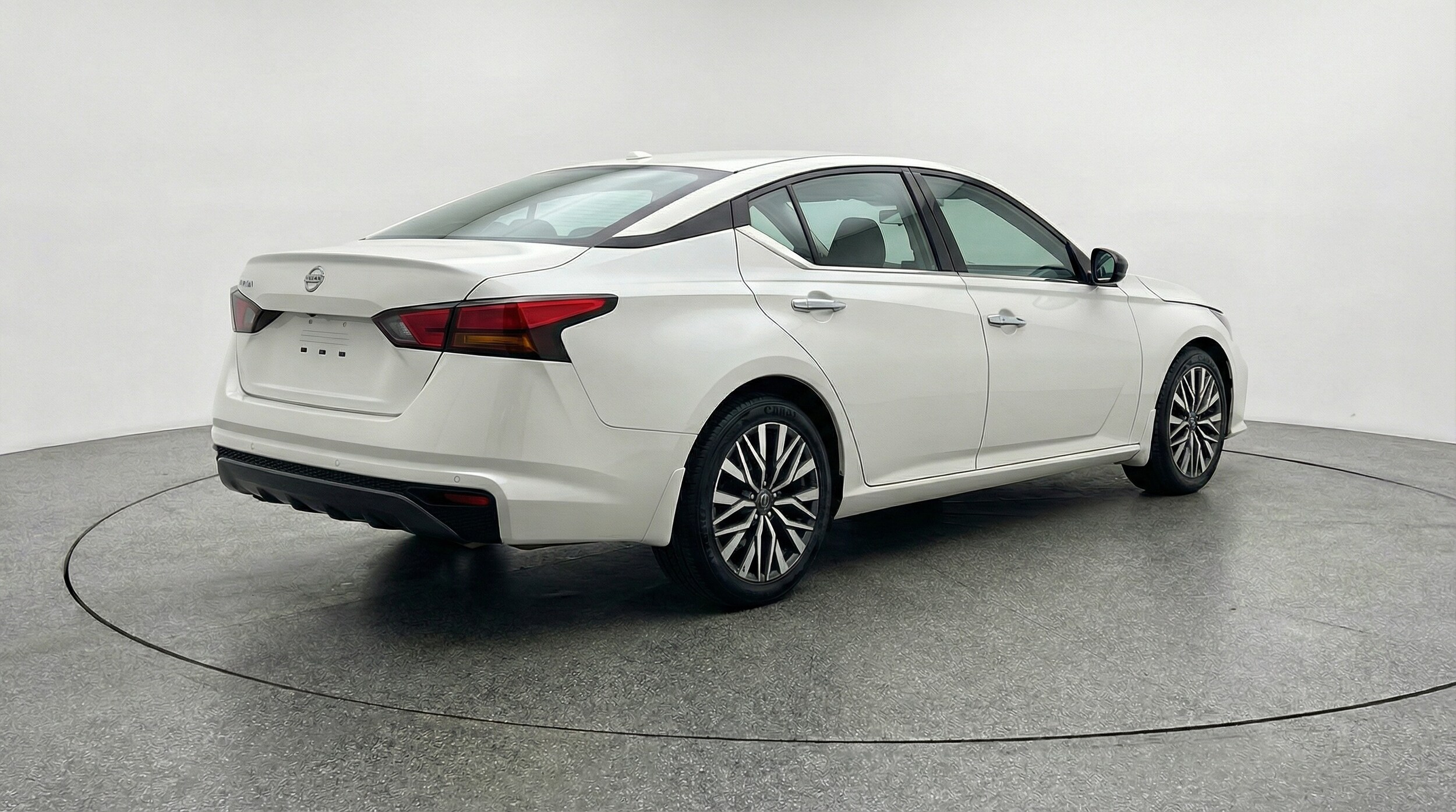 Thumbnail: 2025 Nissan Altima - 7