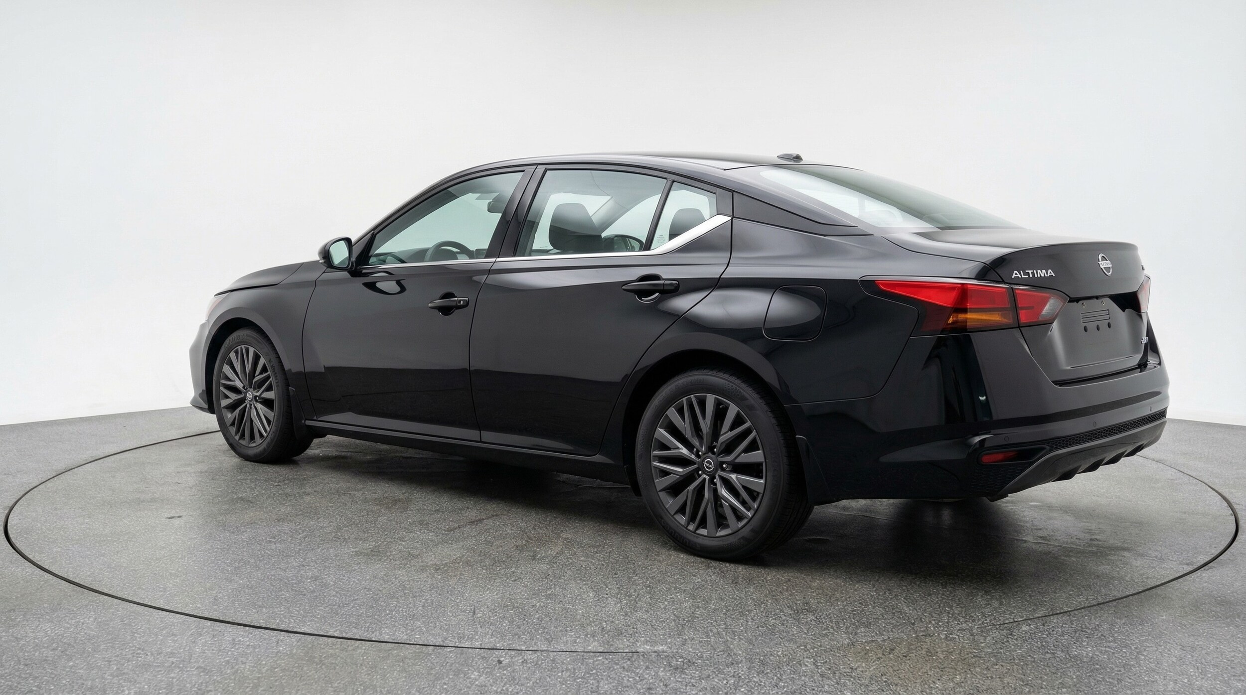 Thumbnail: 2026 Nissan Altima - 5