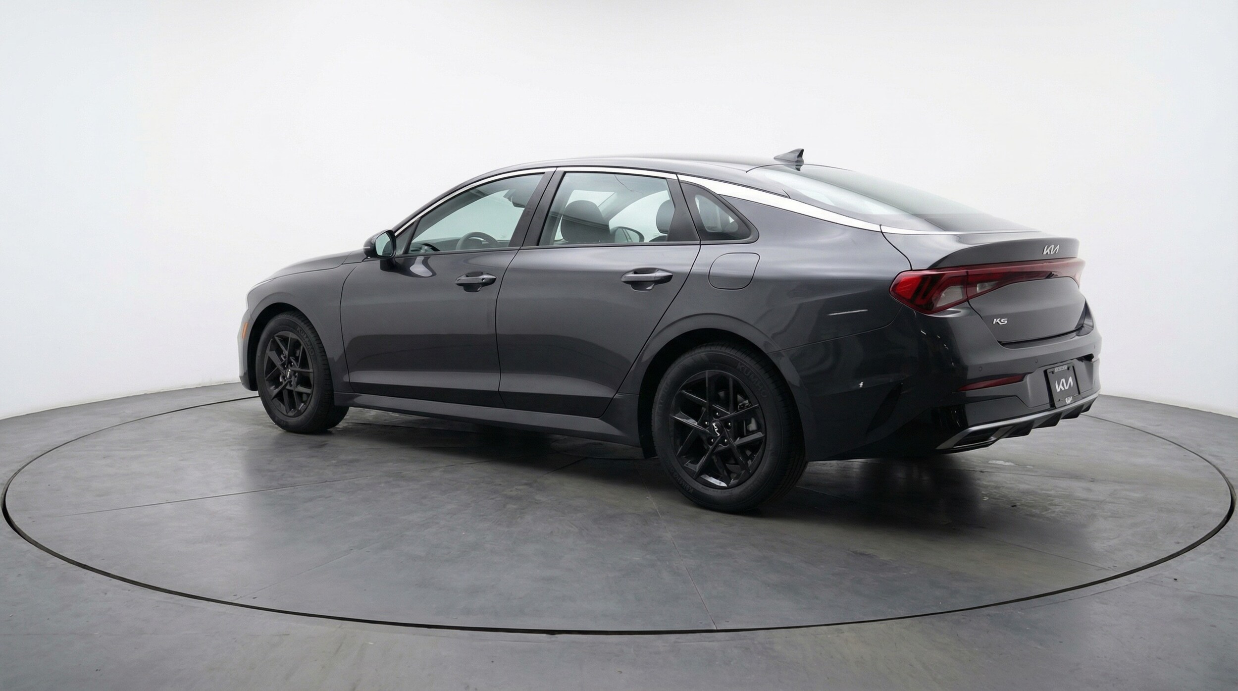 Thumbnail: 2025 Kia K5 - 5