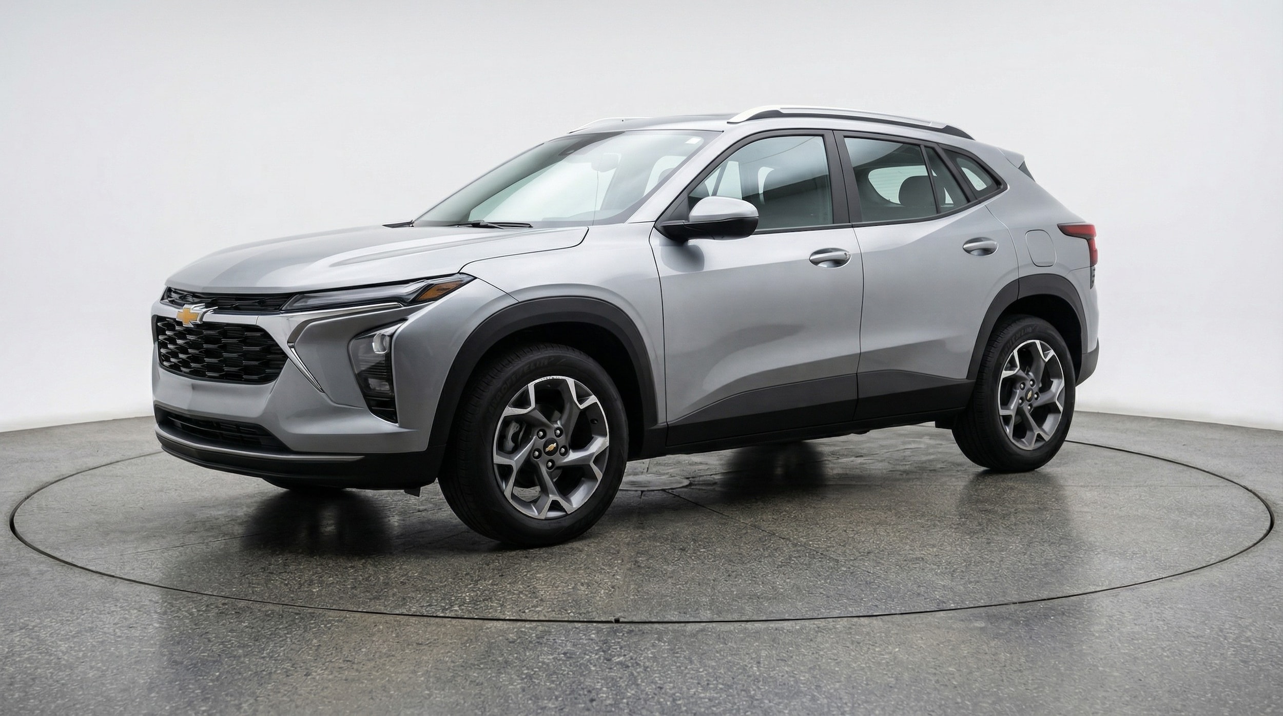 Thumbnail: 2025 Chevrolet Trax - 3