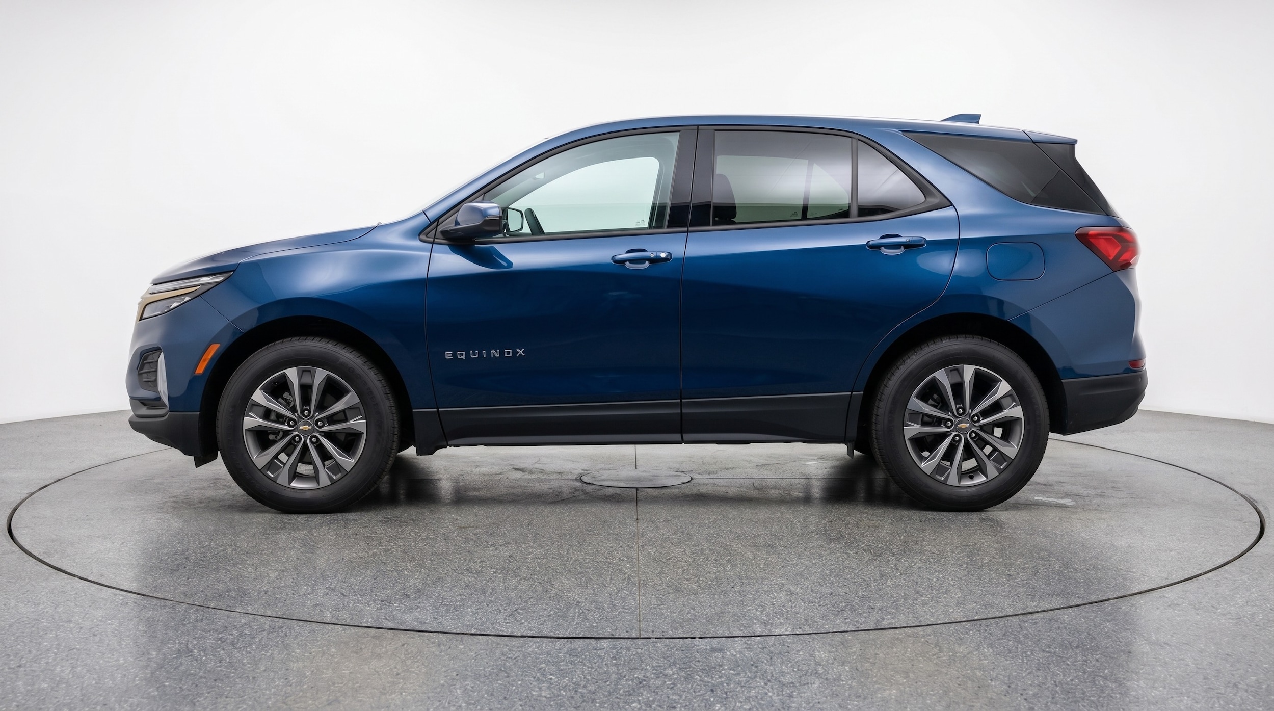 Thumbnail: 2025 Chevrolet Equinox - 4