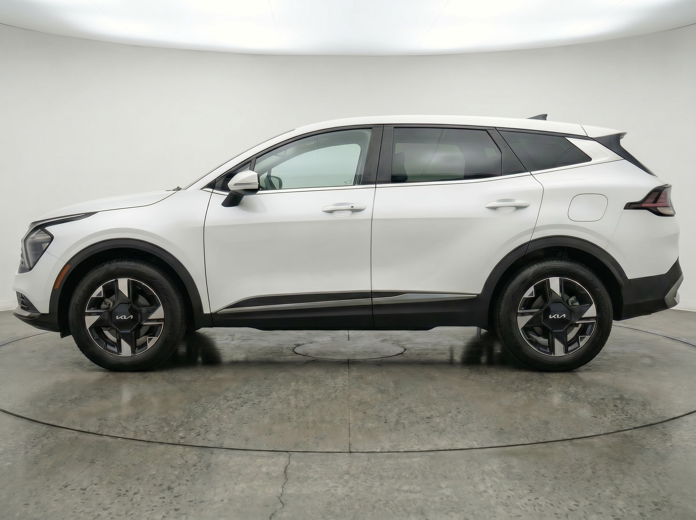 Thumbnail: 2026 Kia Sportage - 4