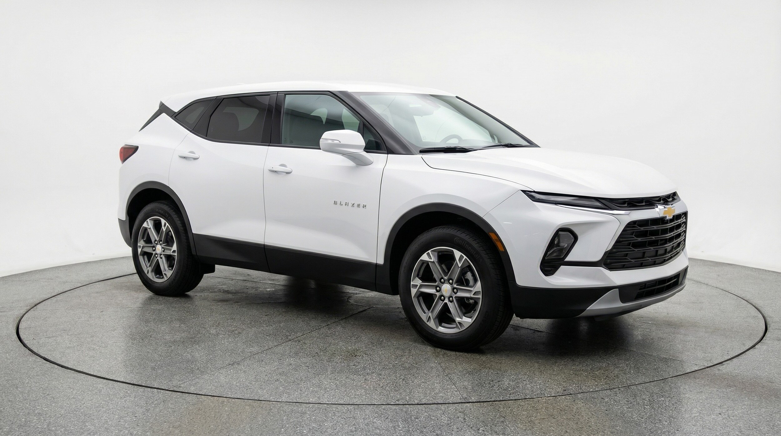 Thumbnail: 2025 Chevrolet Blazer - 1