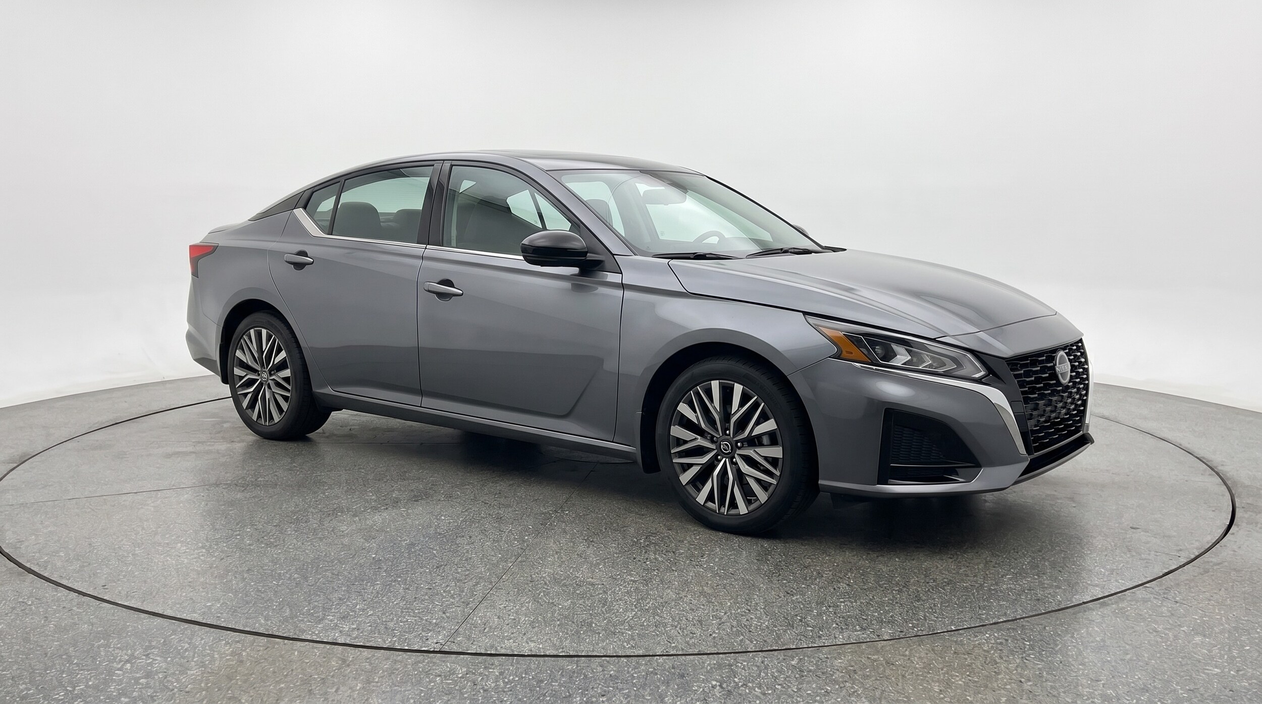 Thumbnail: 2025 Nissan Altima - 1
