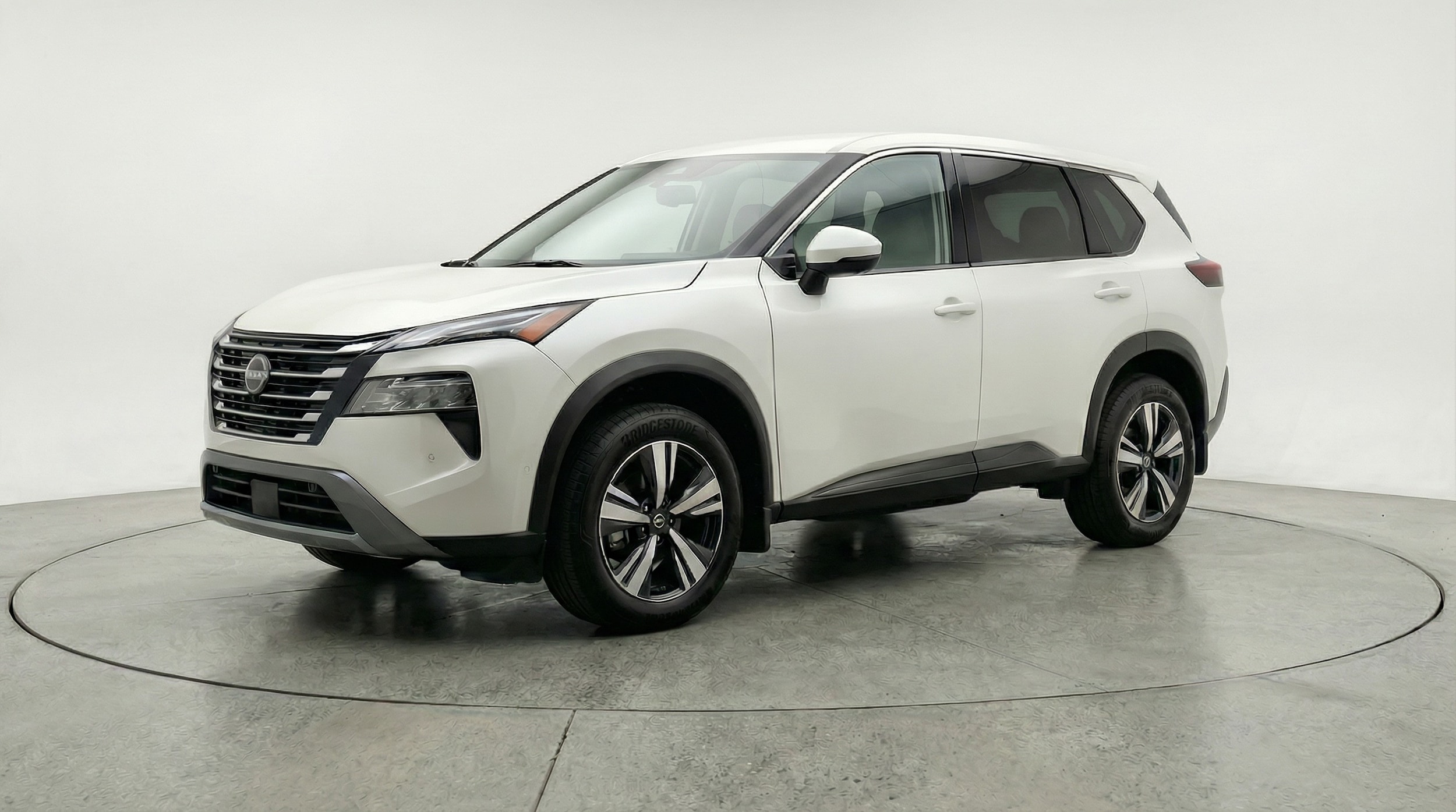 Thumbnail: 2026 Nissan Rogue - 3