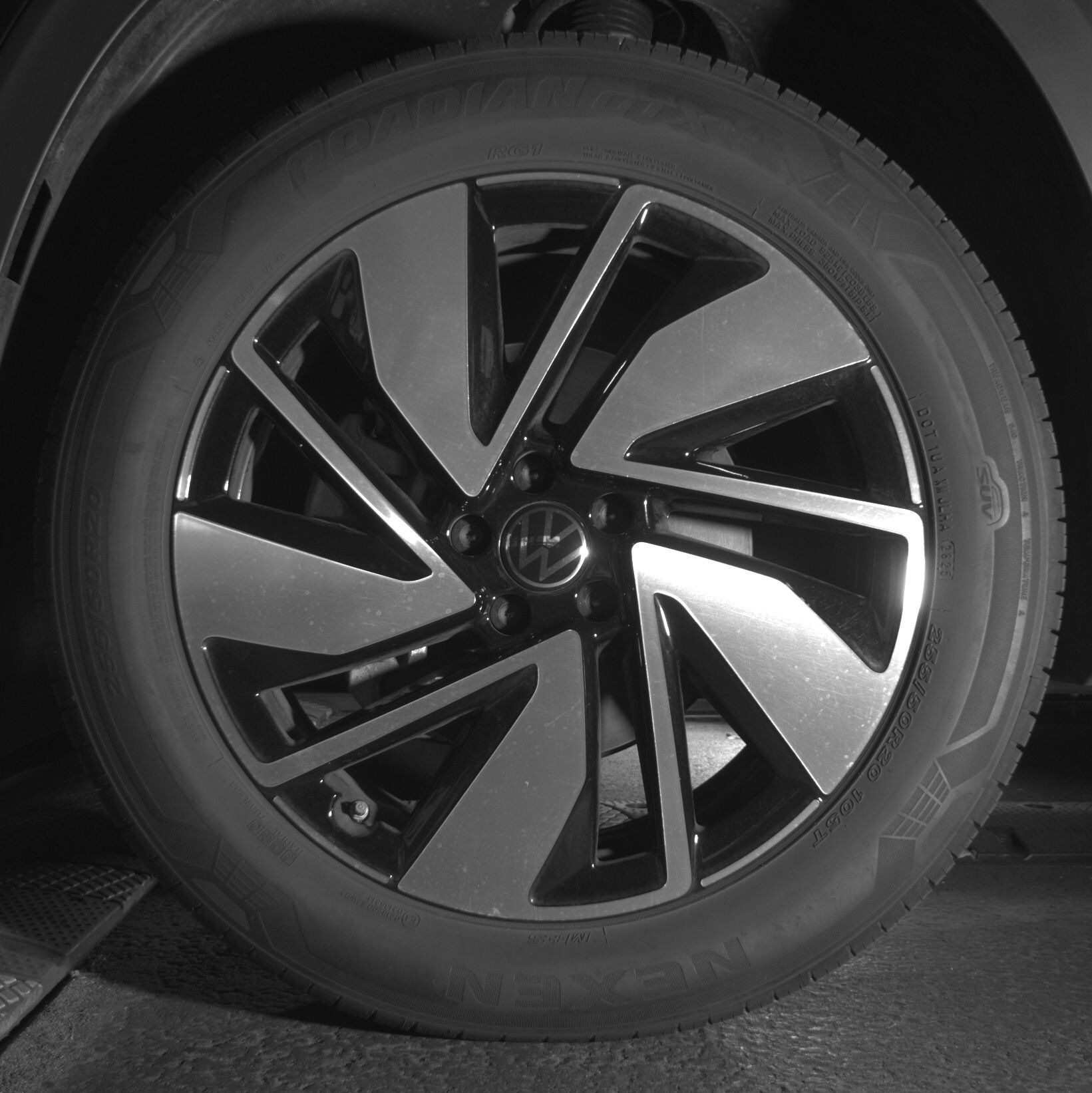 Thumbnail: 2026 Volkswagen Atlas - 9