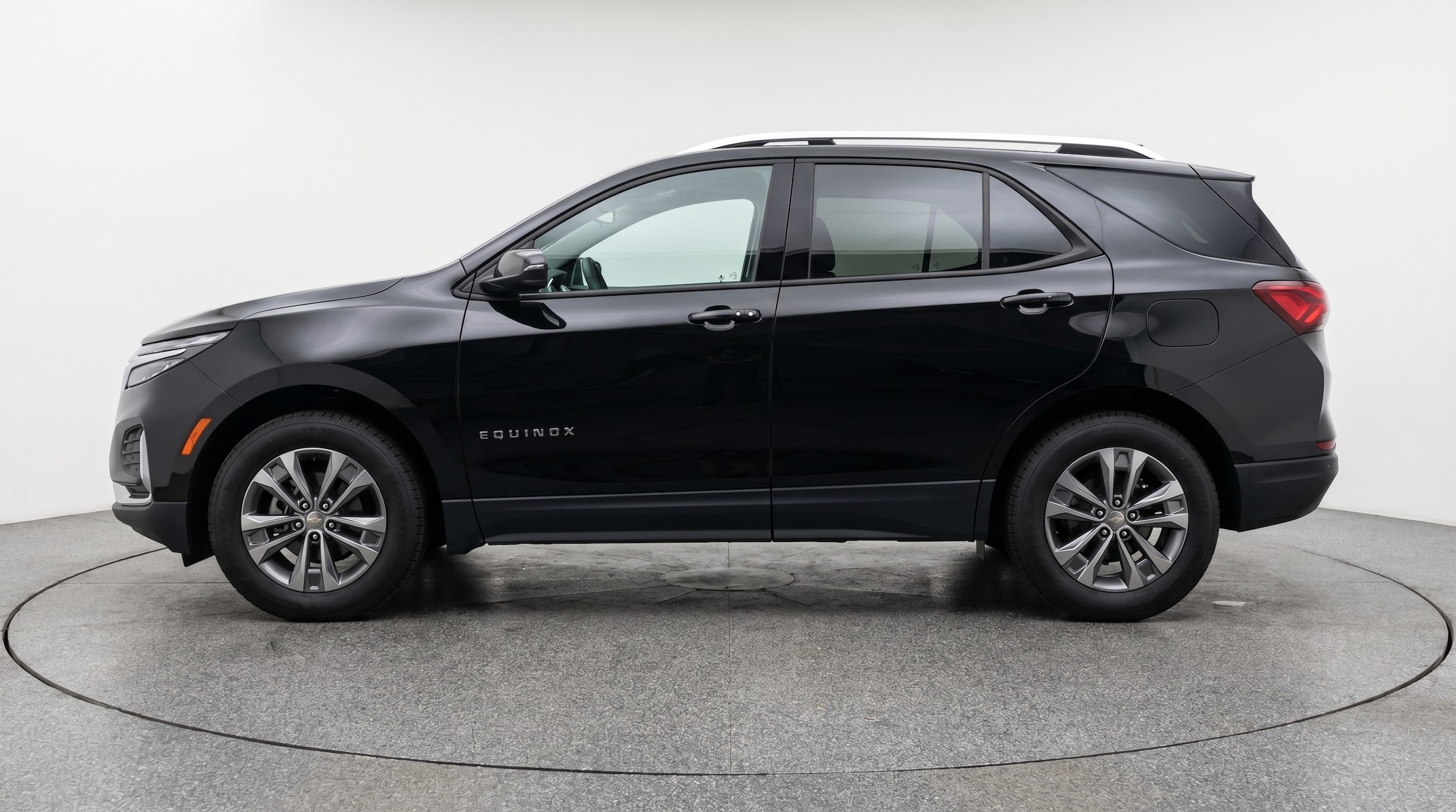 Thumbnail: 2025 Chevrolet Equinox - 4