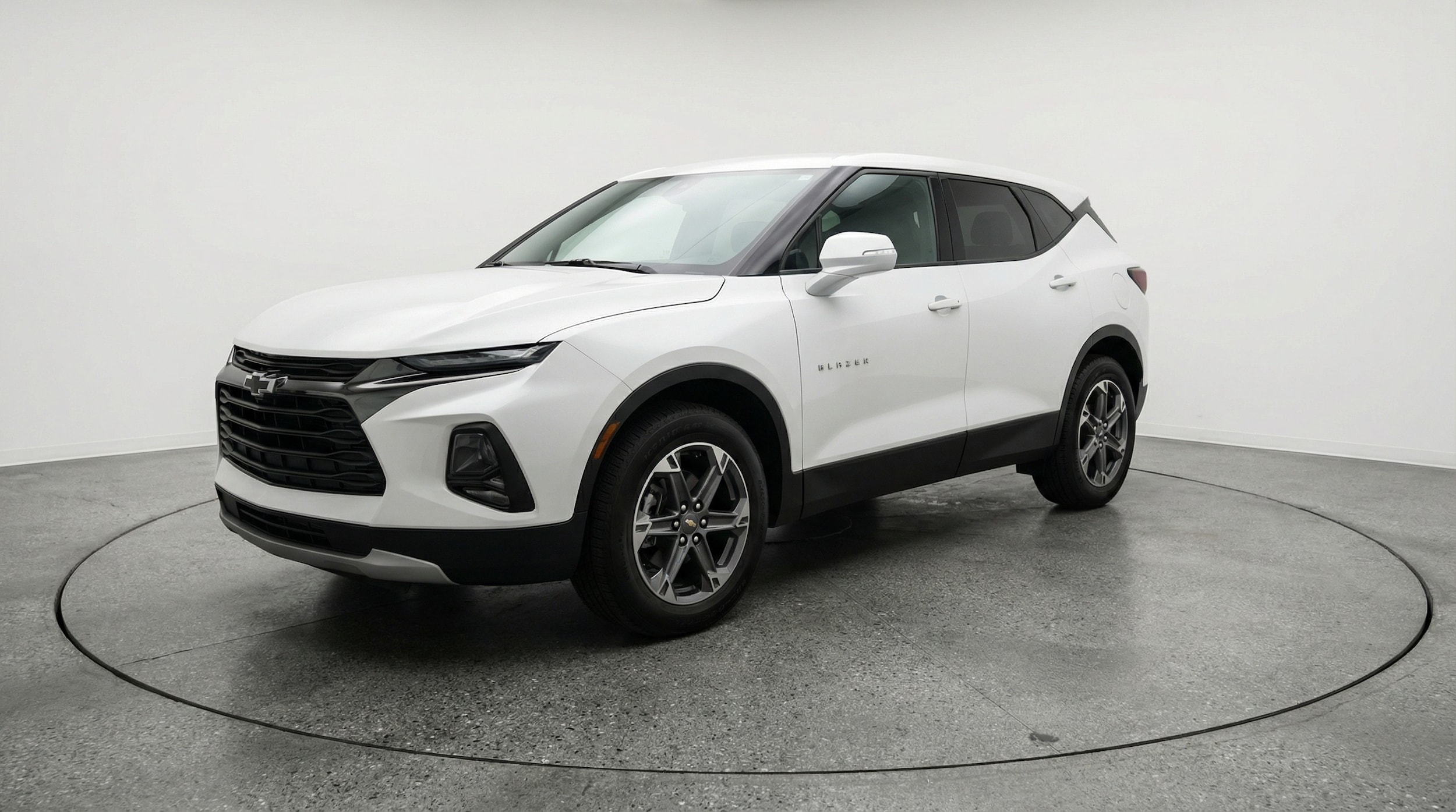 Thumbnail: 2026 Chevrolet Blazer - 3