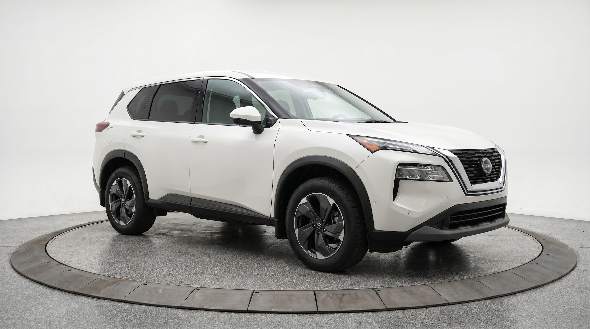 Thumbnail: 2026 Nissan Rogue - 1