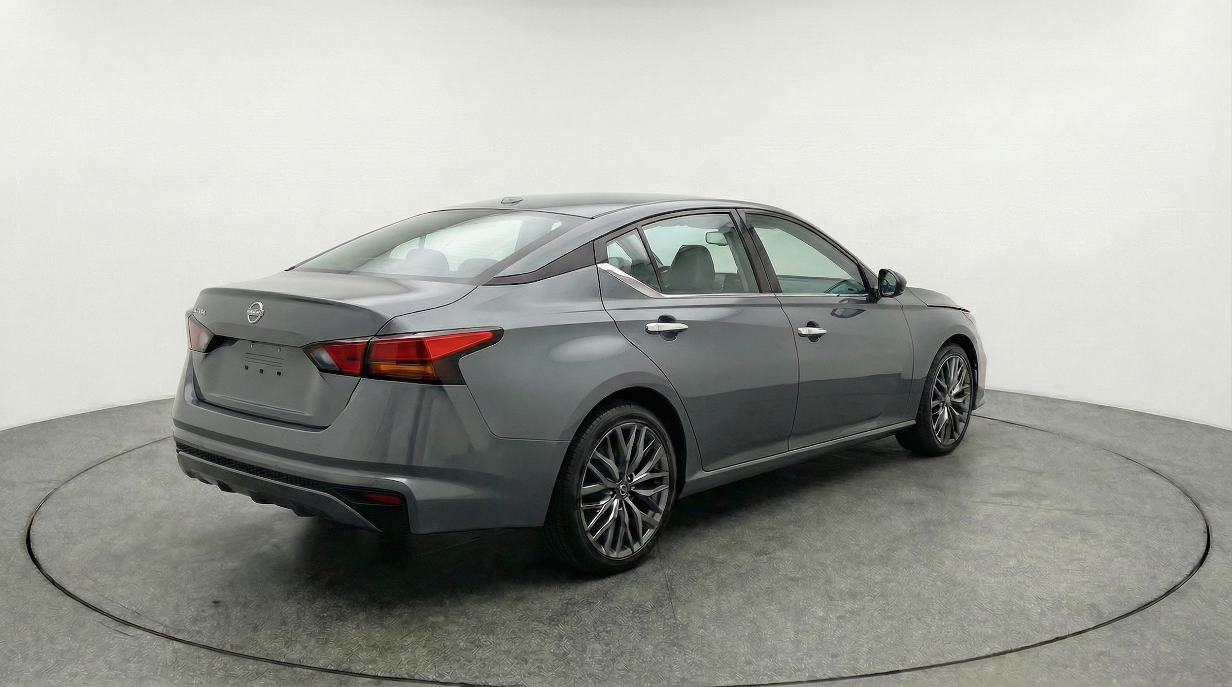 Thumbnail: 2025 Nissan Altima - 7
