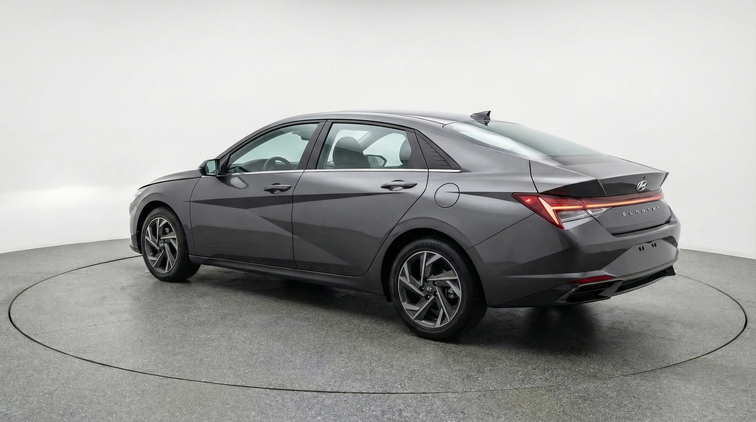 Thumbnail: 2025 Hyundai Elantra - 5