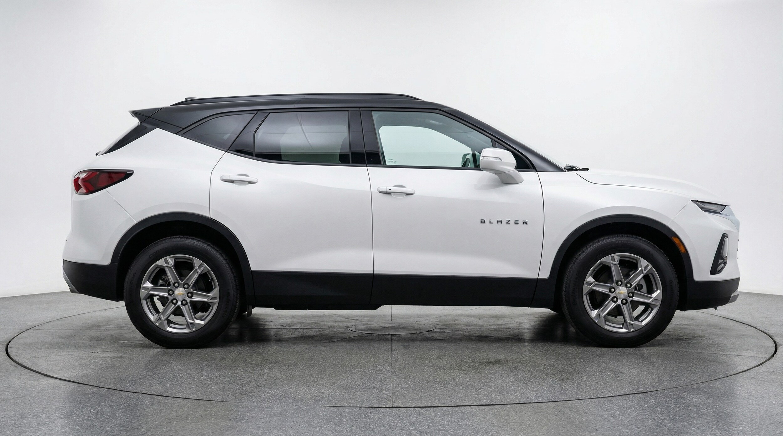 Thumbnail: 2026 Chevrolet Blazer - 8