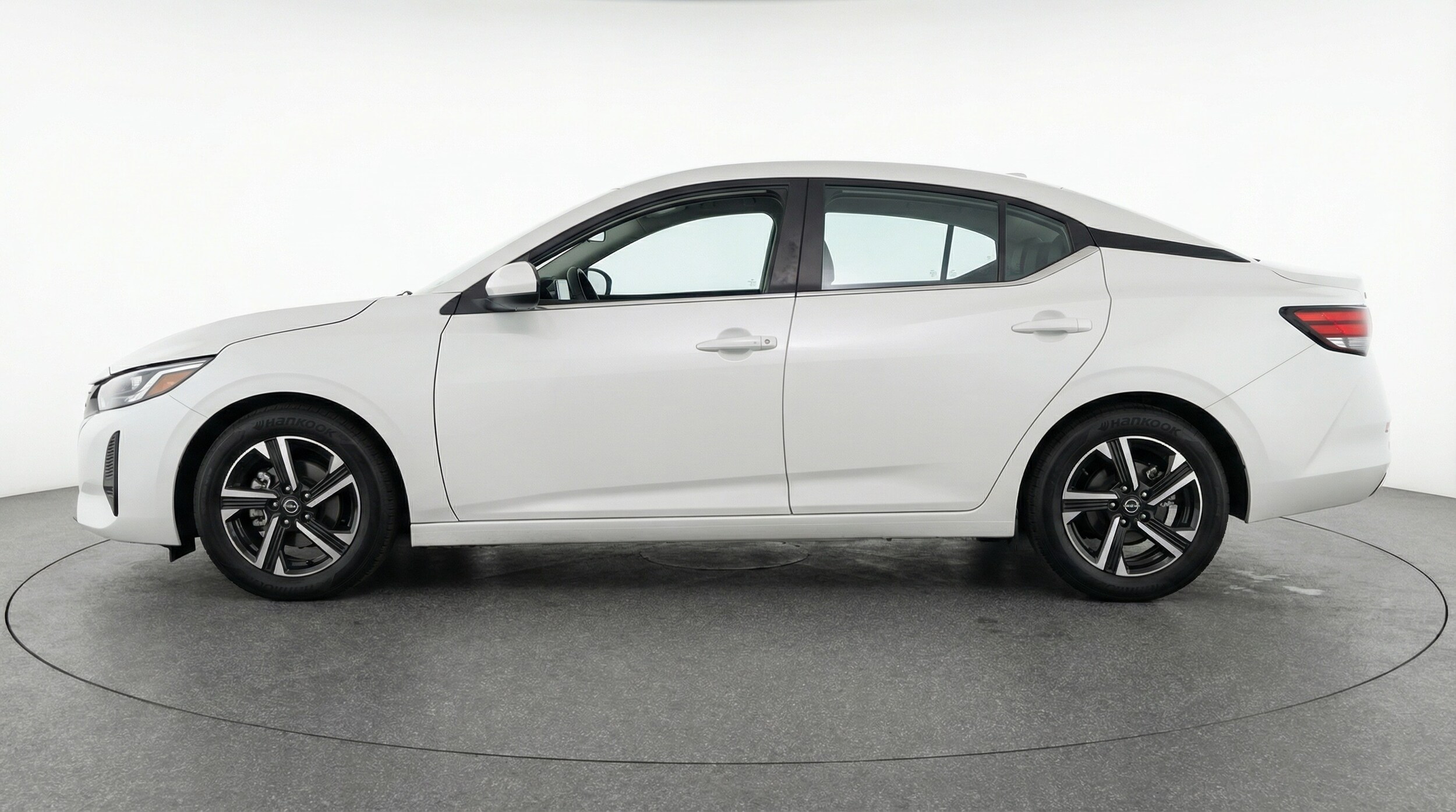 Thumbnail: 2025 Nissan Sentra - 4