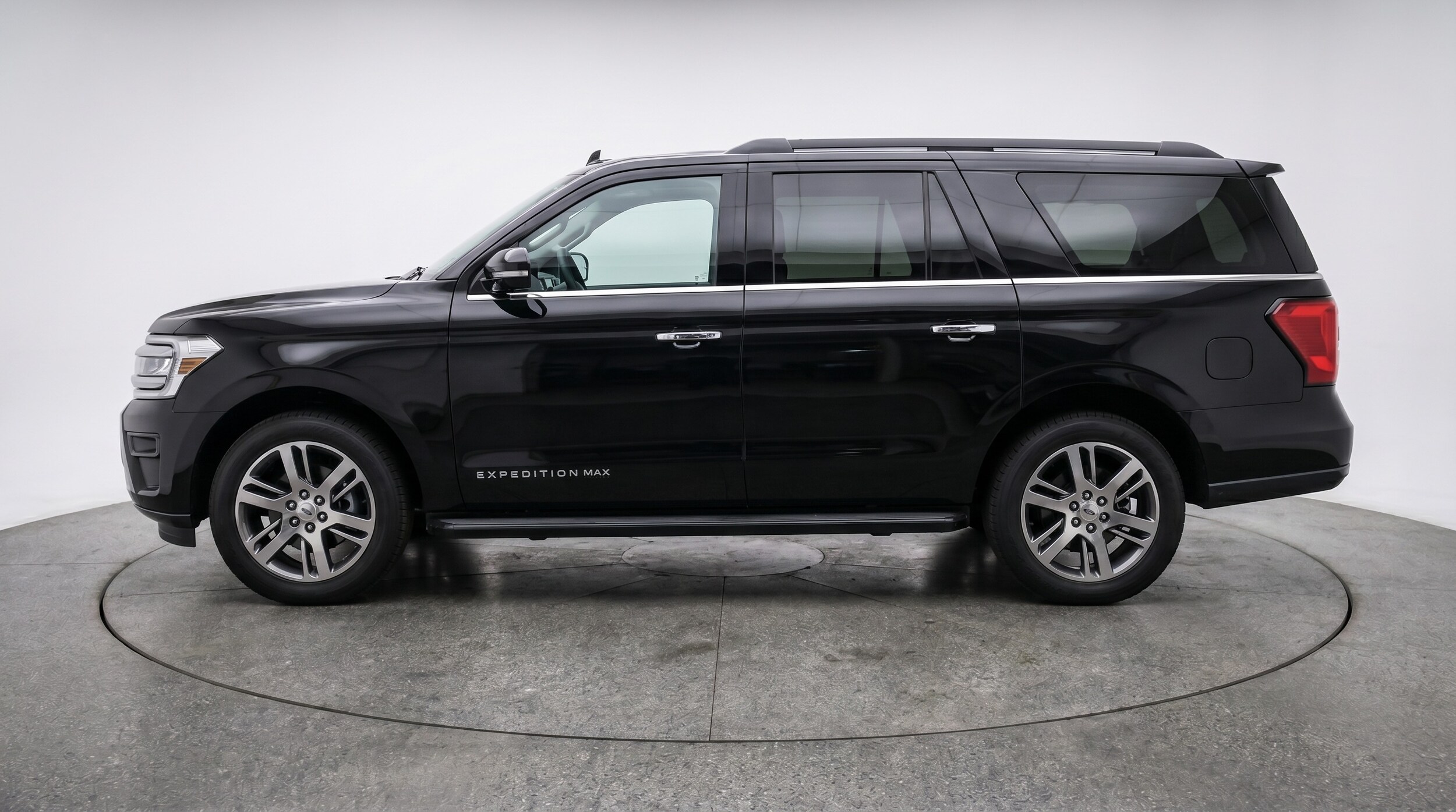 Thumbnail: 2024 Ford Expedition MAX - 4