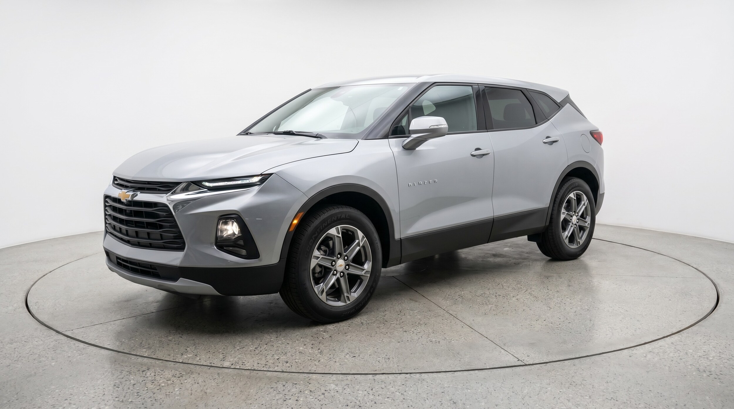 Thumbnail: 2026 Chevrolet Blazer - 3