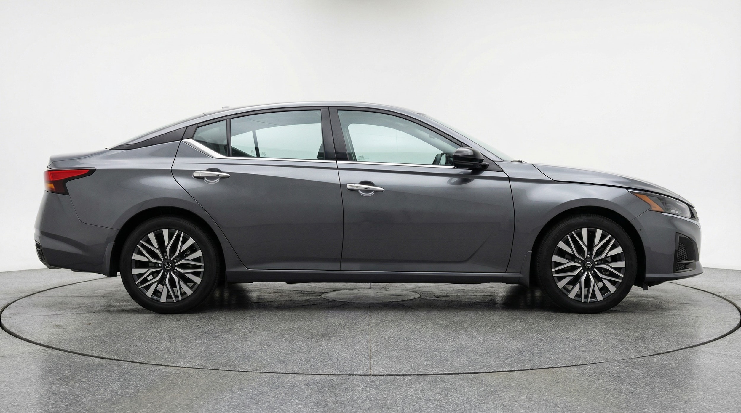 Thumbnail: 2025 Nissan Altima - 8