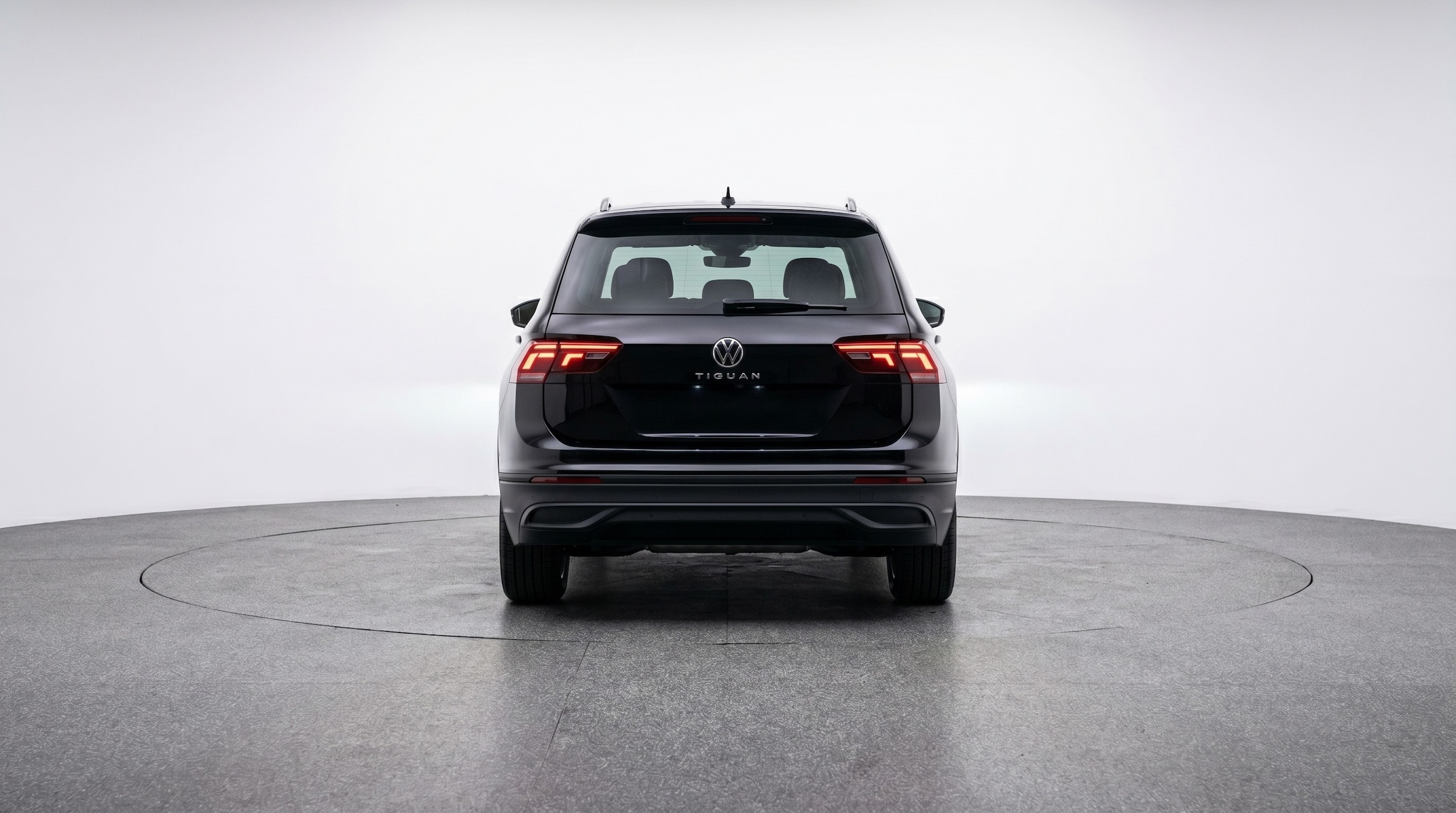 Thumbnail: 2026 Volkswagen Tiguan - 6