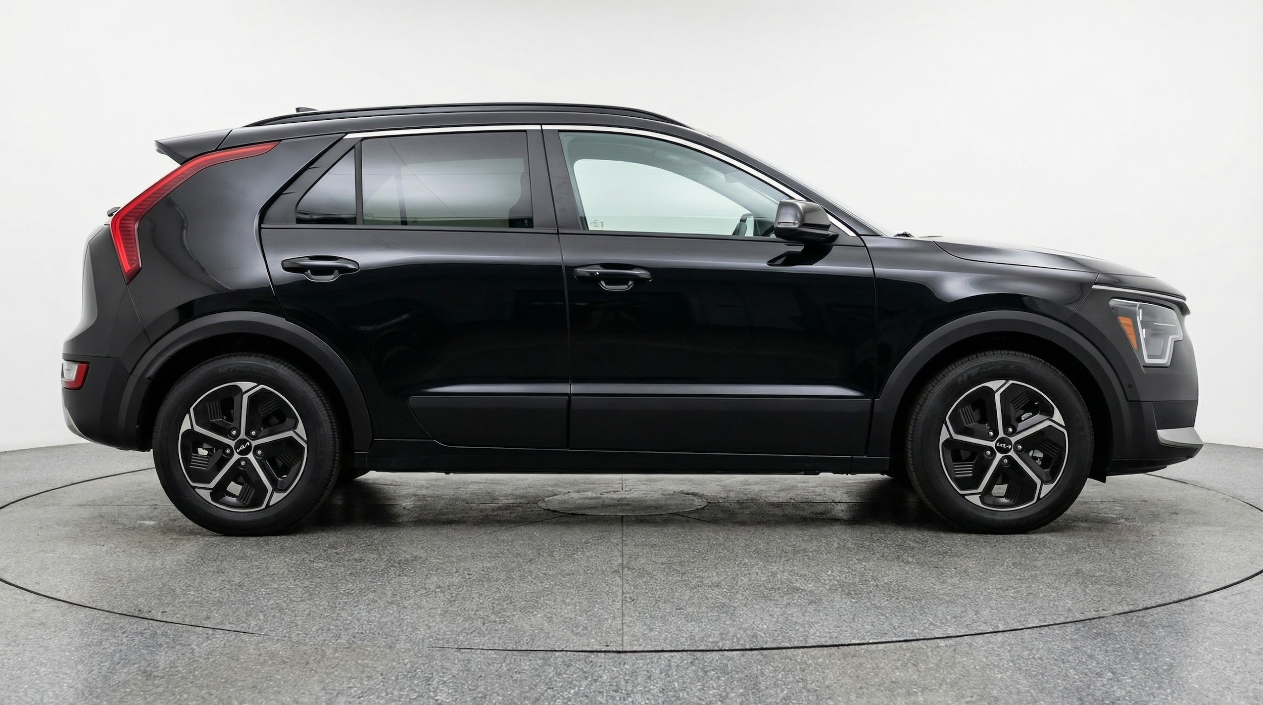Thumbnail: 2026 Kia Niro - 8