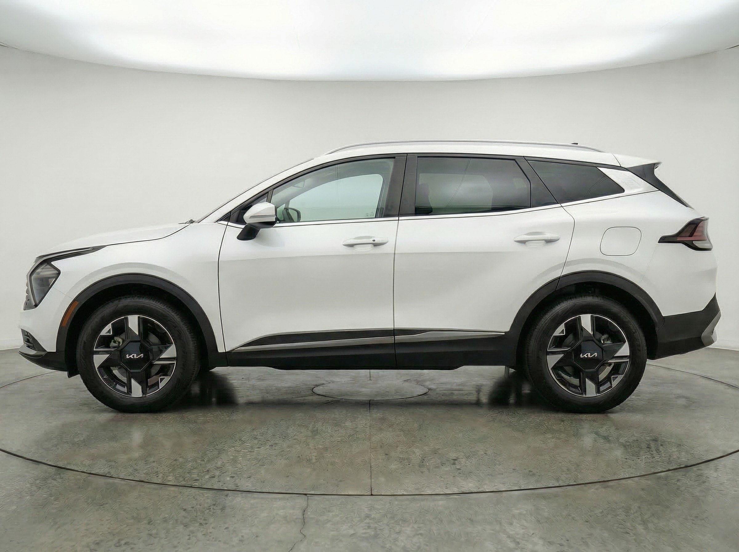 Thumbnail: 2026 Kia Sportage - 4