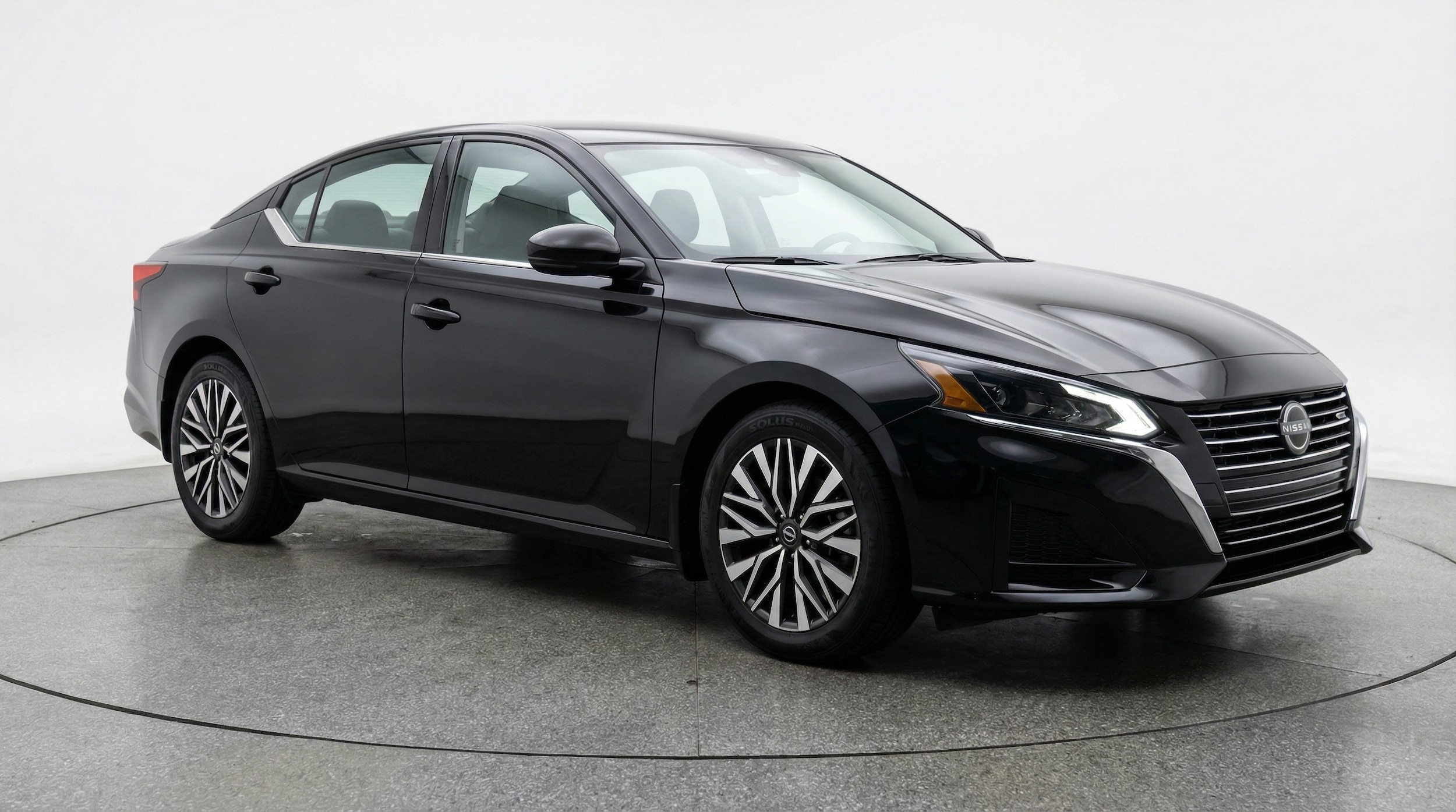 Thumbnail: 2025 Nissan Altima - 1