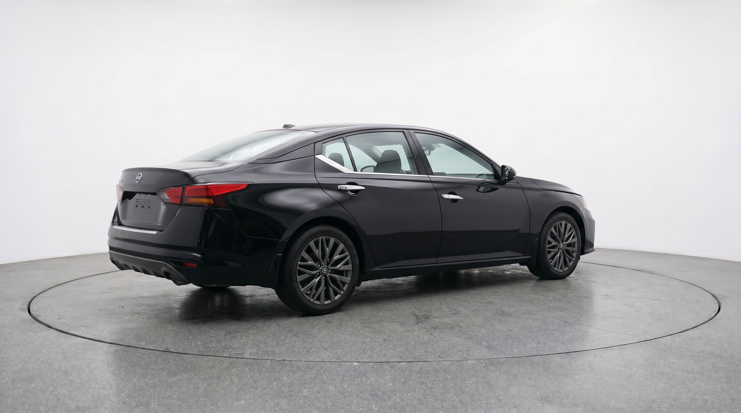 Thumbnail: 2025 Nissan Altima - 7