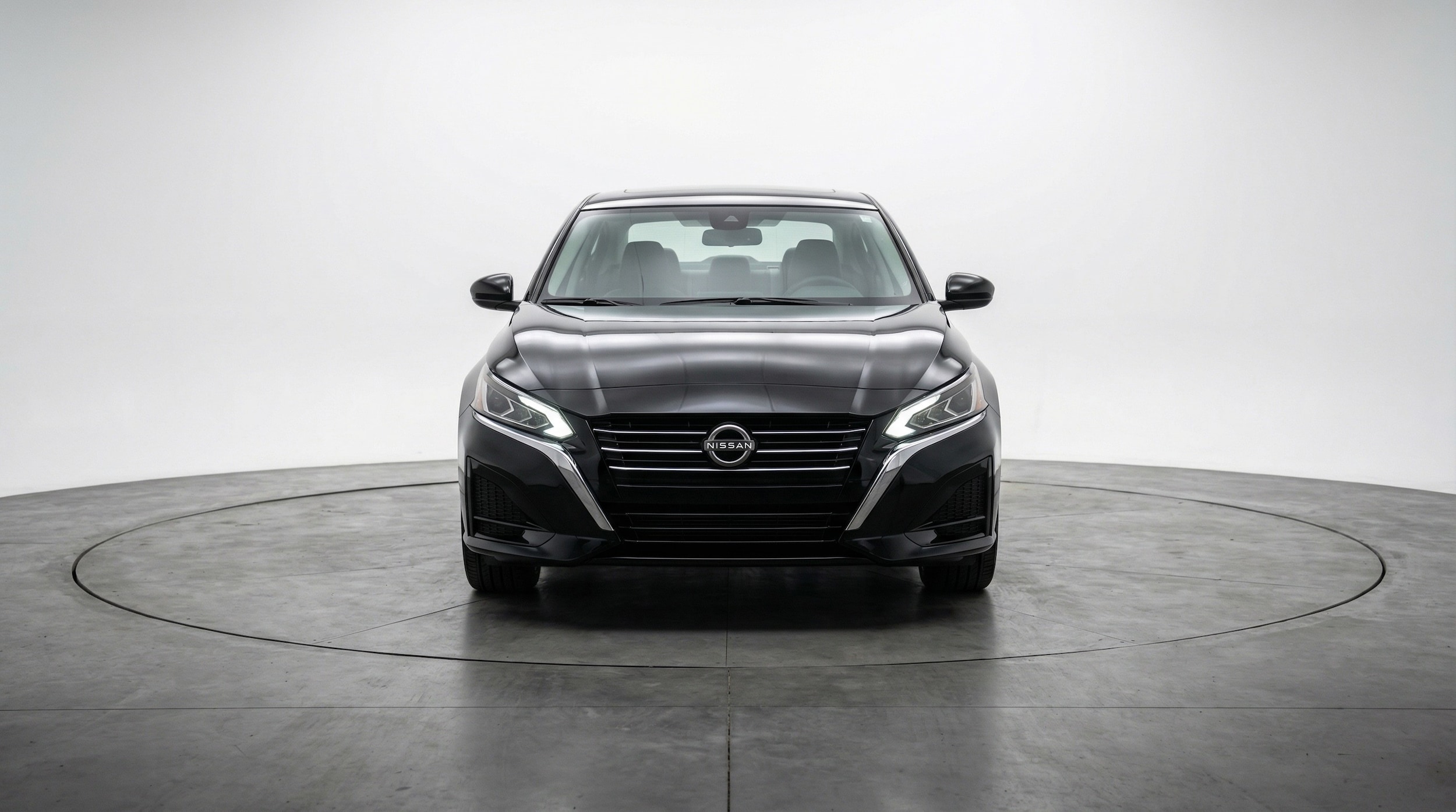 Thumbnail: 2025 Nissan Altima - 2