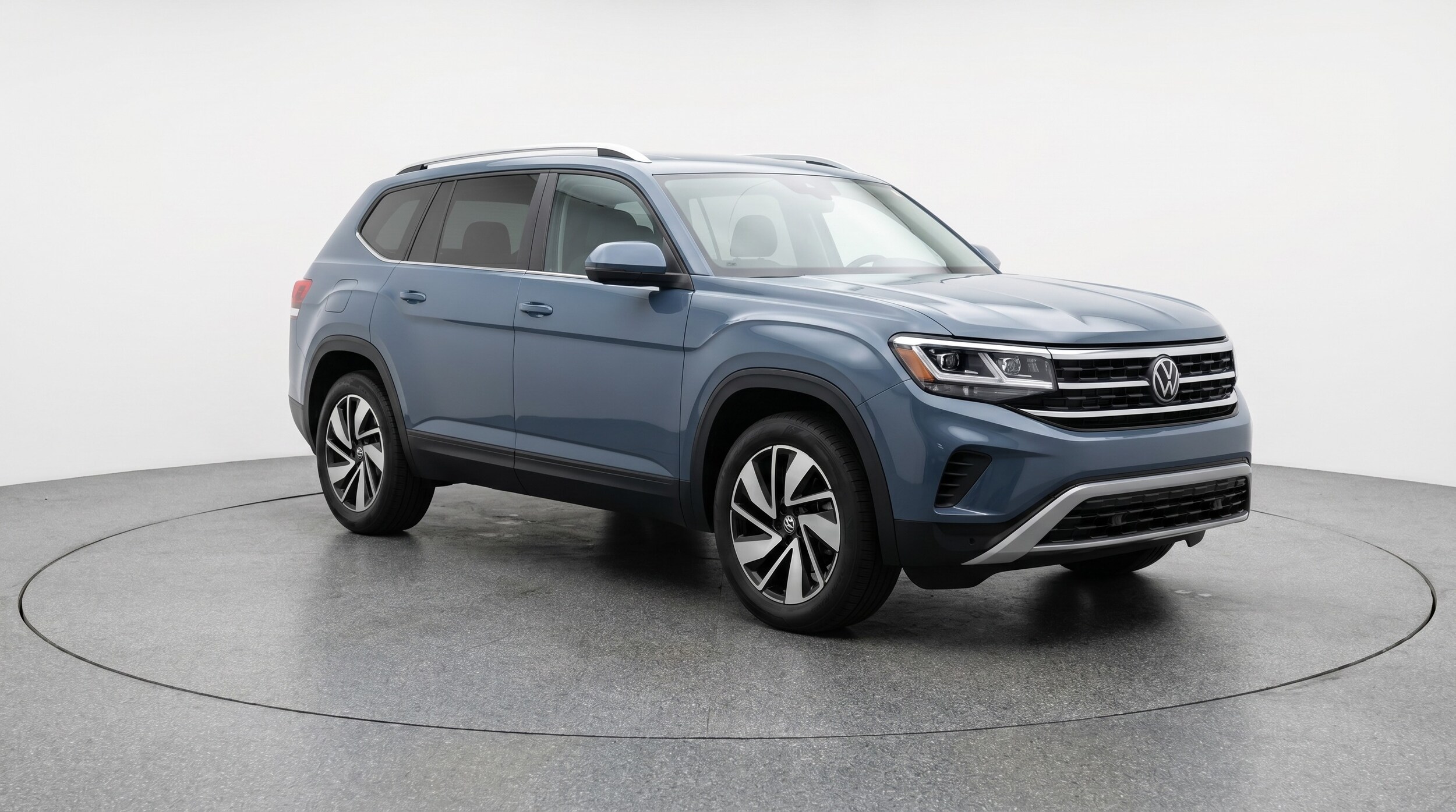 Thumbnail: 2026 Volkswagen Atlas - 1