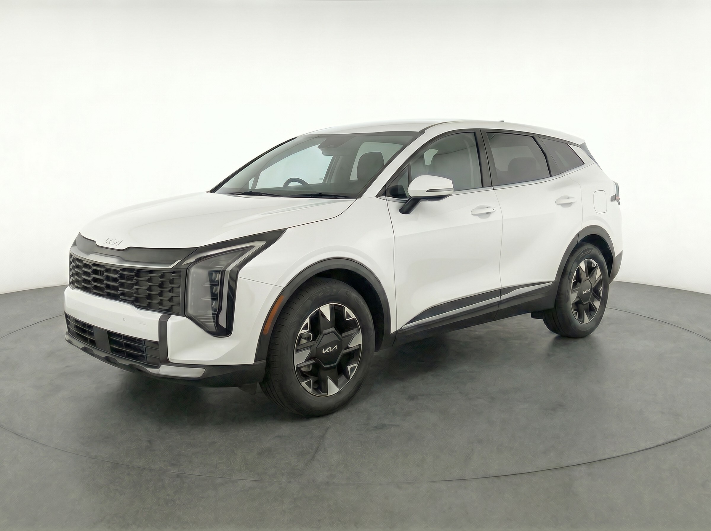 Thumbnail: 2026 Kia Sportage - 3