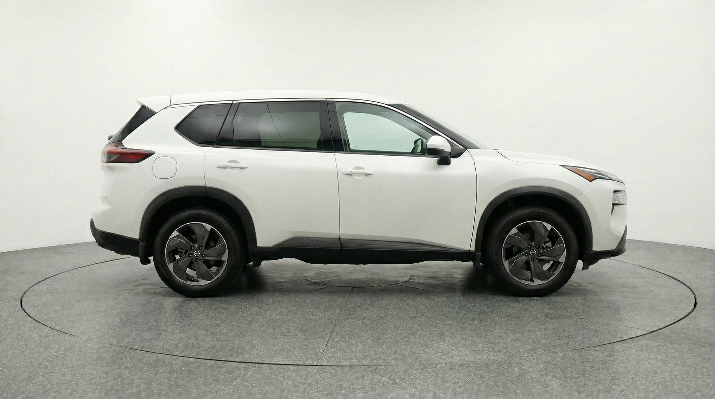 Thumbnail: 2025 Nissan Rogue - 8