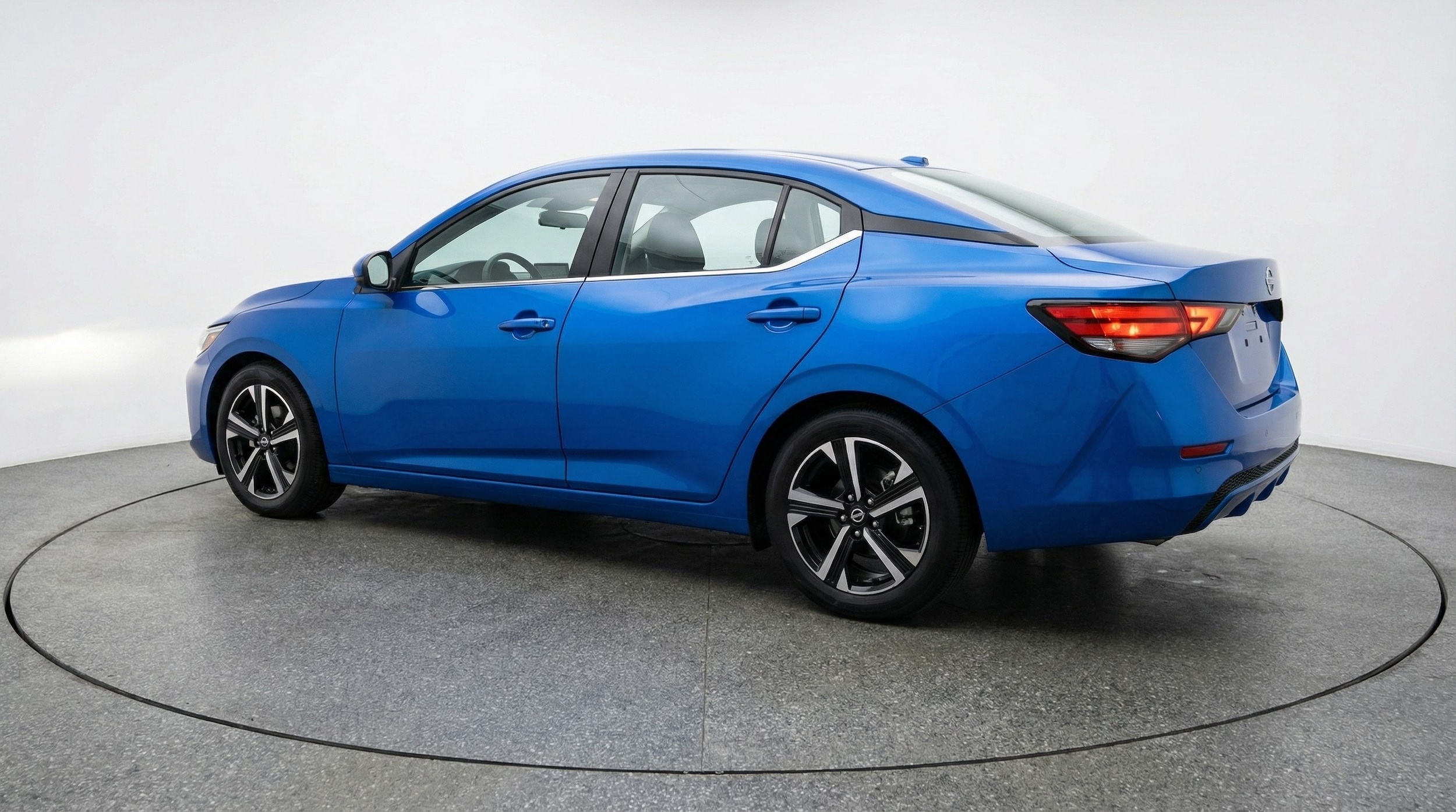 Thumbnail: 2025 Nissan Sentra - 5