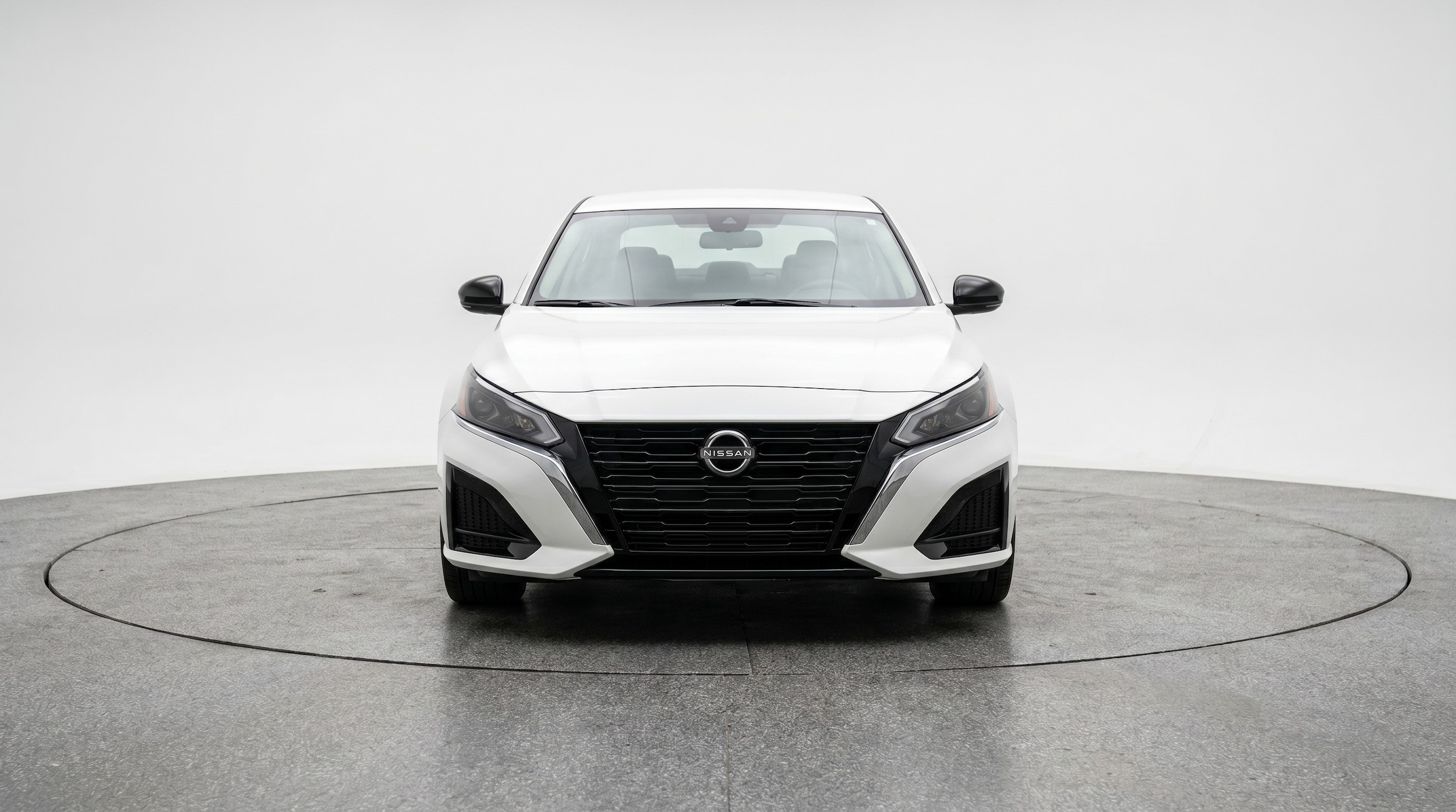 Thumbnail: 2025 Nissan Altima - 2