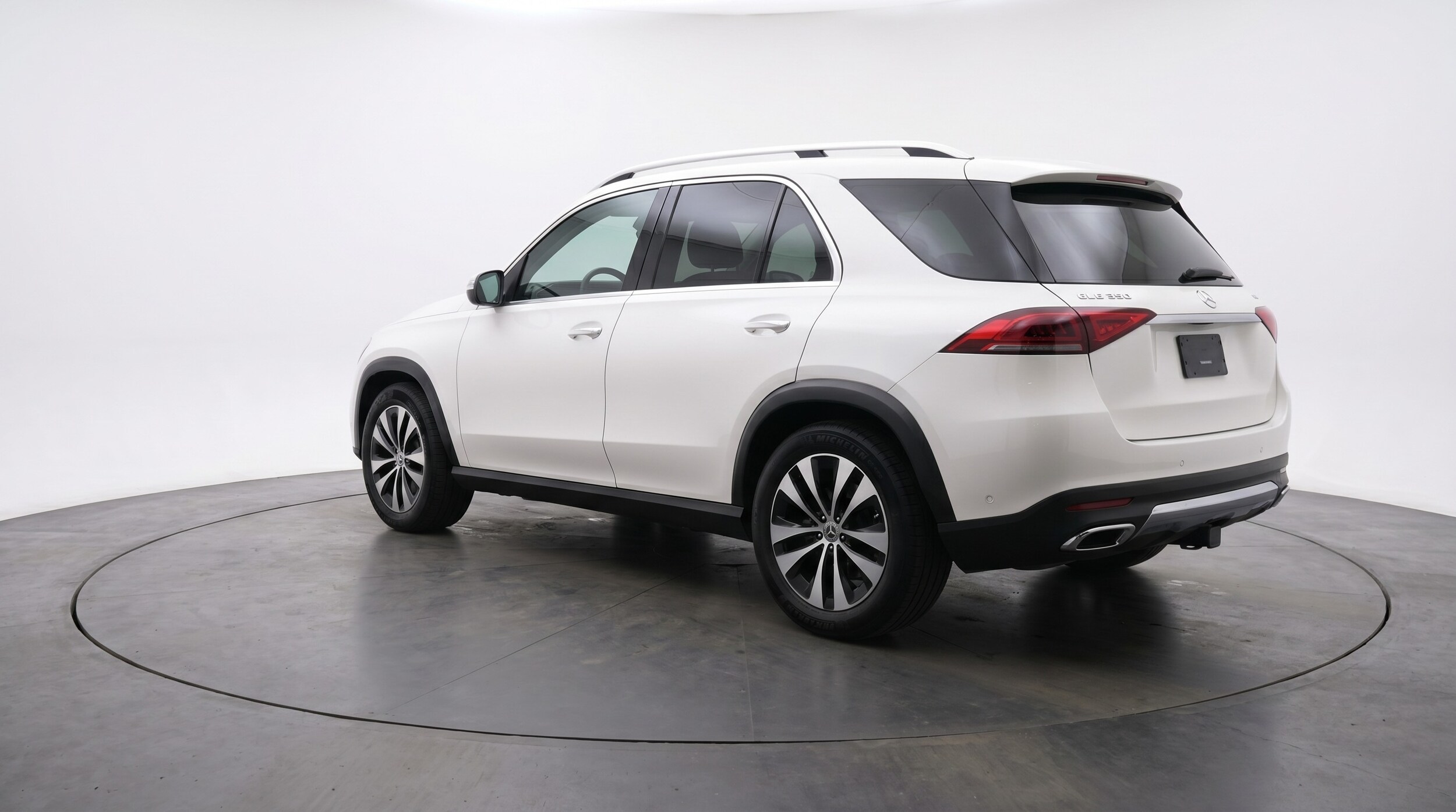 Thumbnail: 2026 Mercedes-Benz GLE - 5