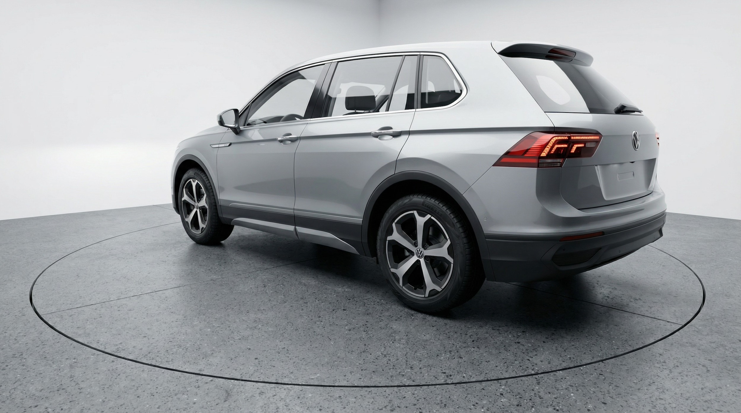 Thumbnail: 2026 Volkswagen Tiguan - 5