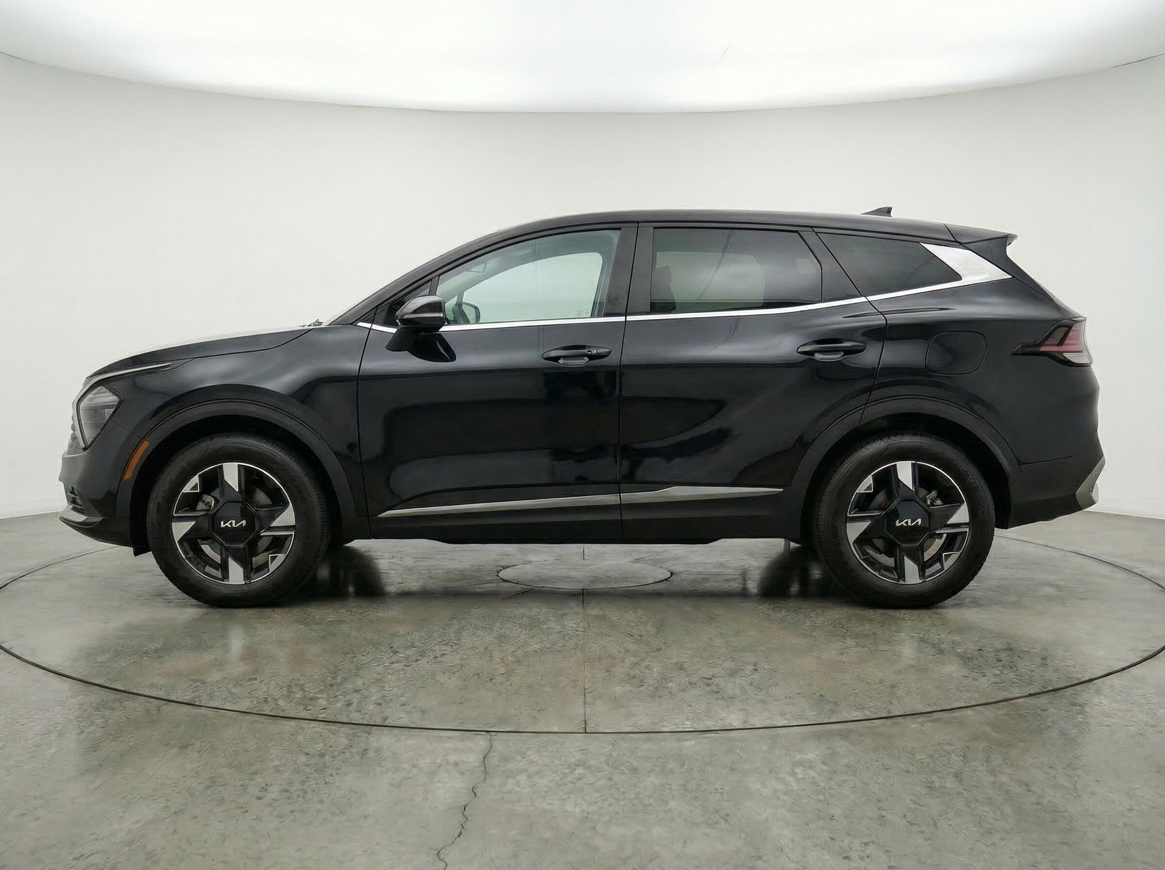 Thumbnail: 2026 Kia Sportage - 4